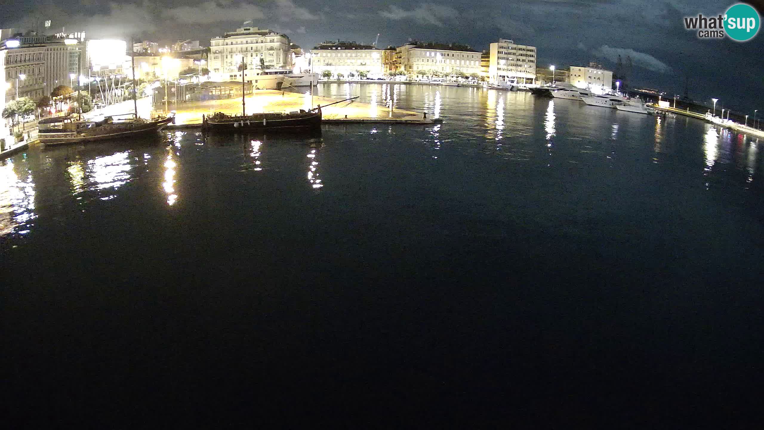 Botel Marina cámara web en vivo Rijeka