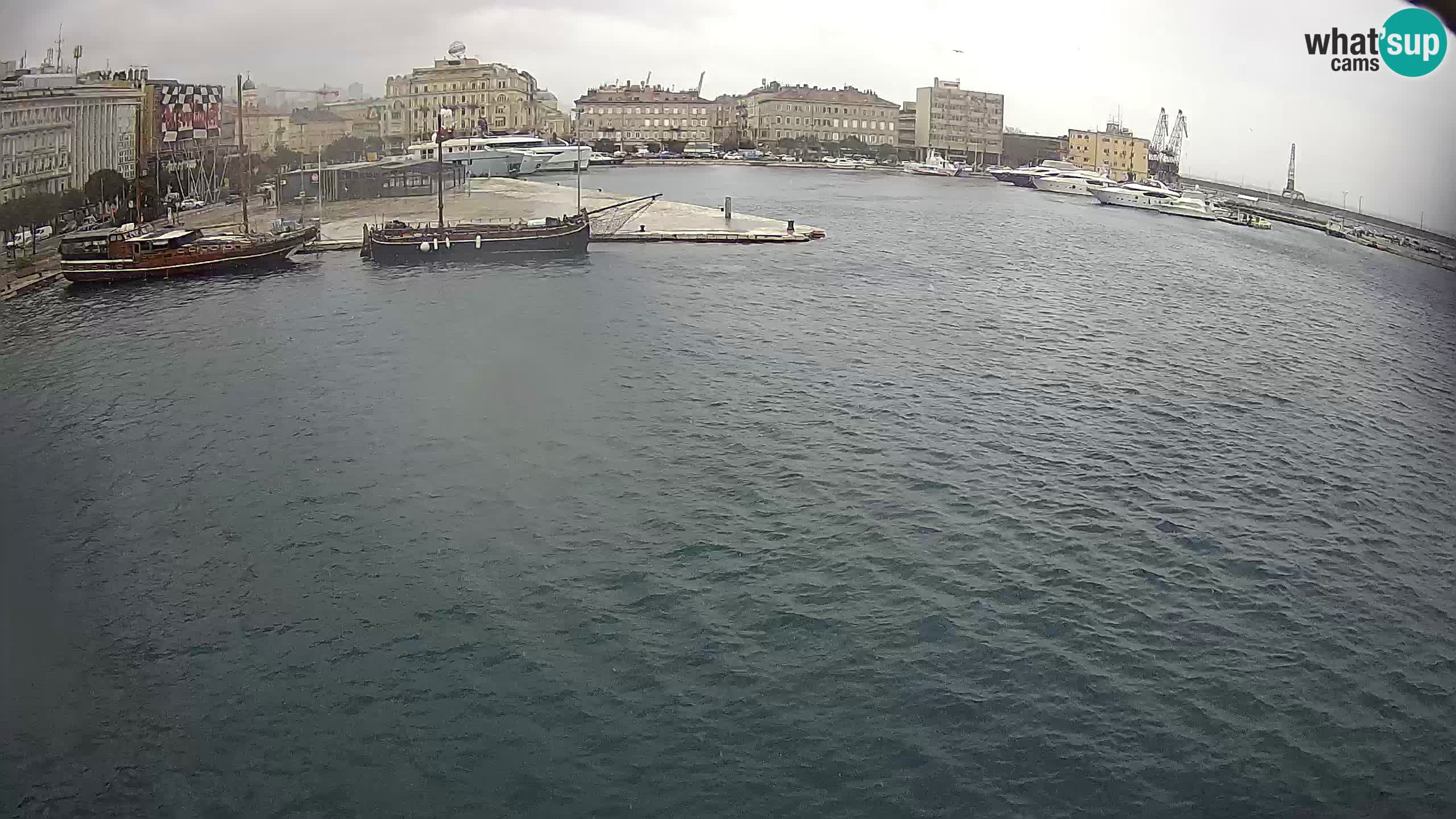 Rijeka – Botel Marina webcam en direct