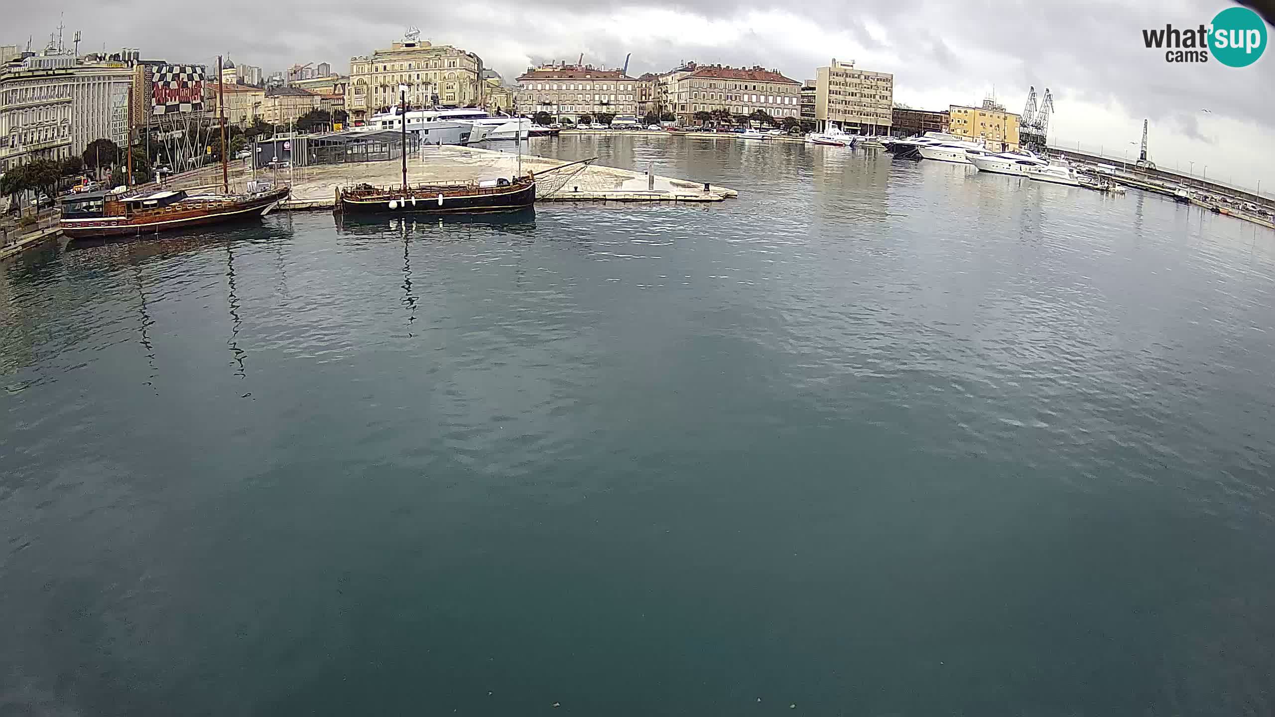 Rijeka – Botel Marina webcam en direct