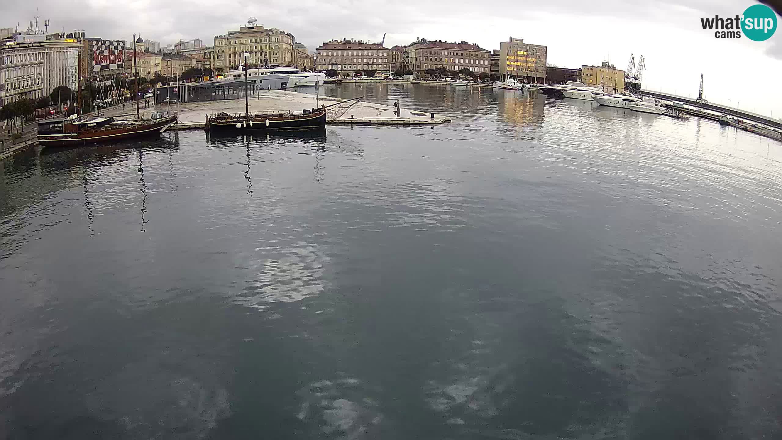 Botel Marina – Fiume live webcam