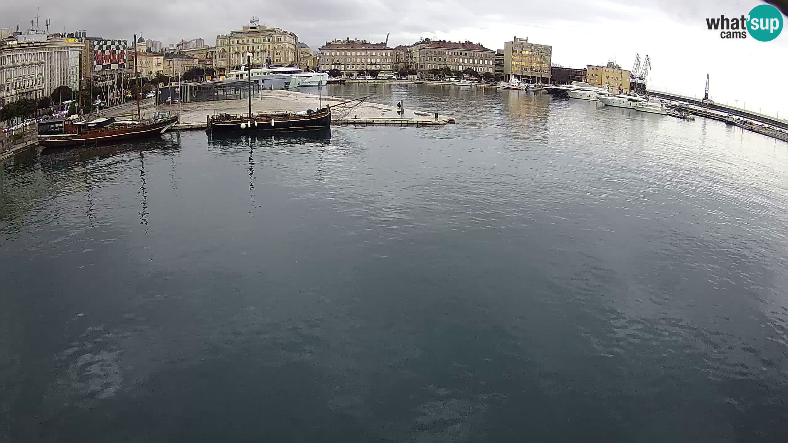 Rijeka – Botel Marina webcam en direct