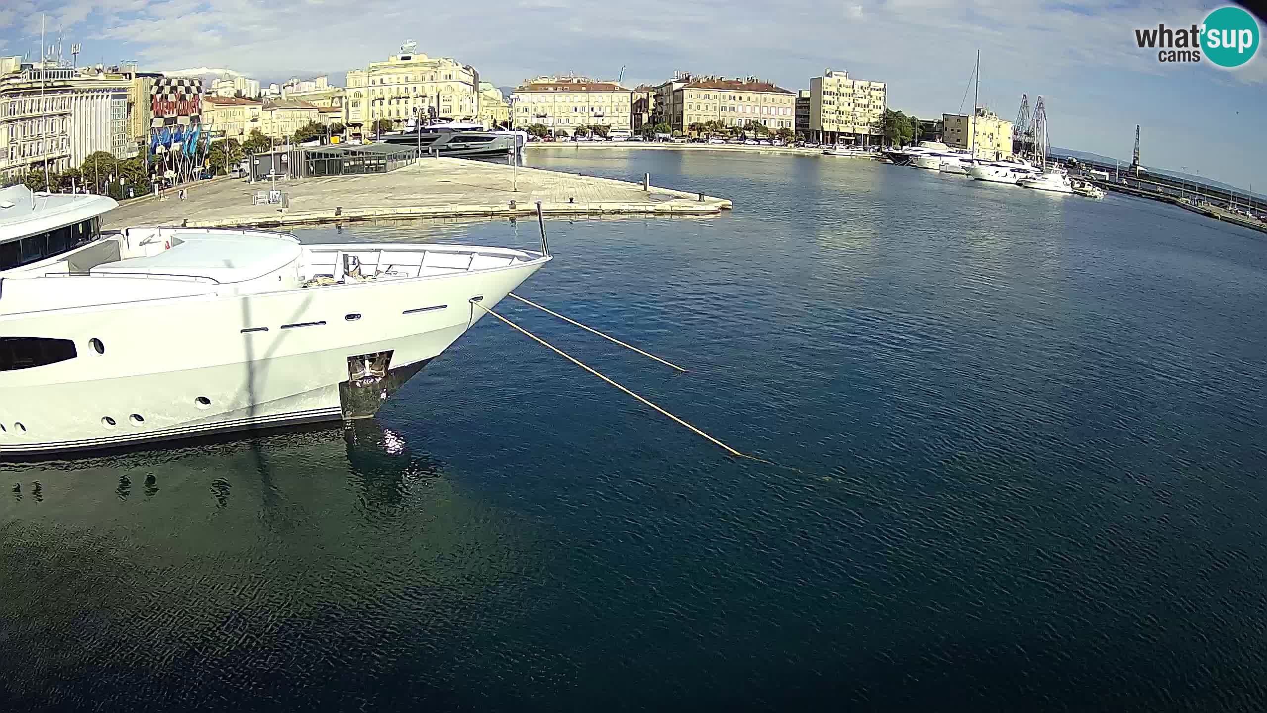 Botel Marina – Rijeka live cam