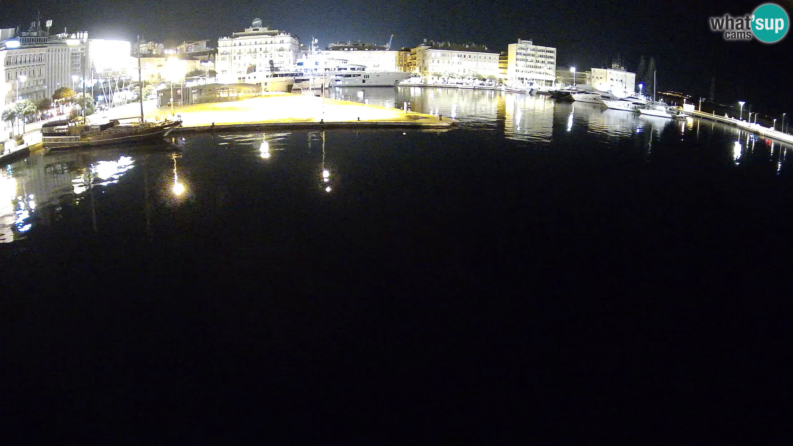 Botel Marina – Rijeka webcam