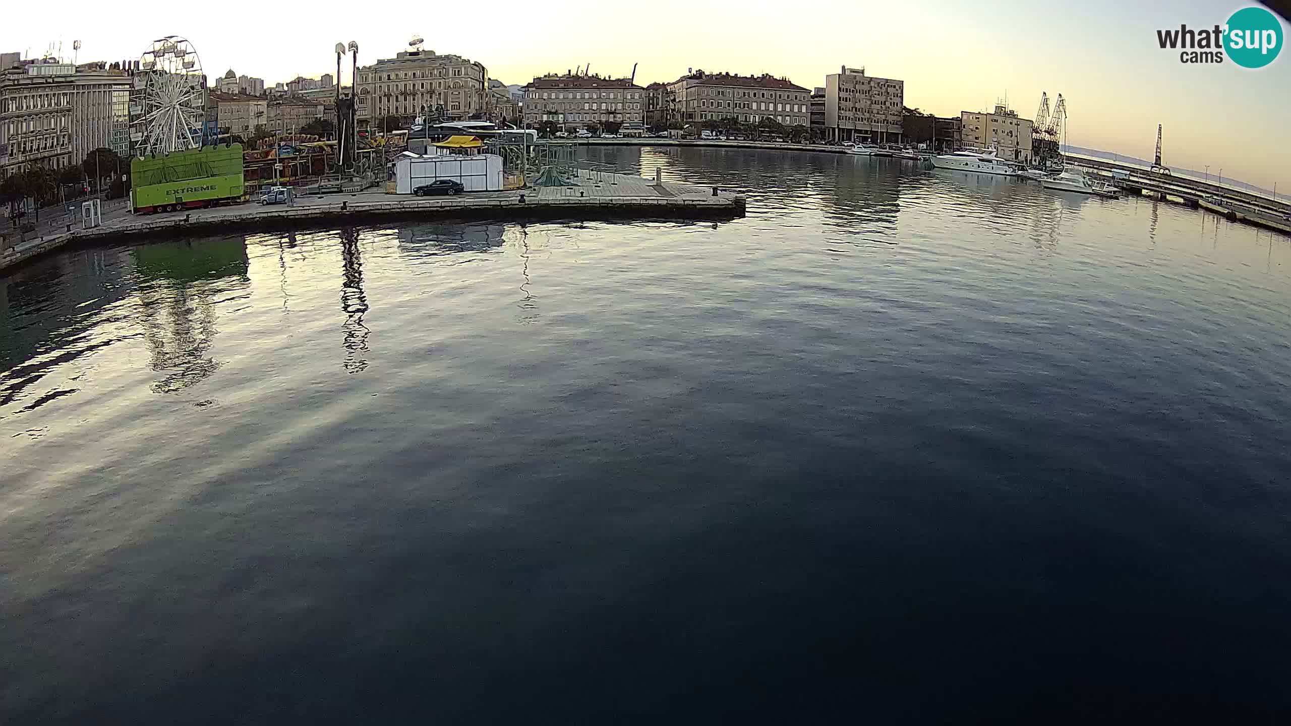 Reka – Botel Marina spletna kamera