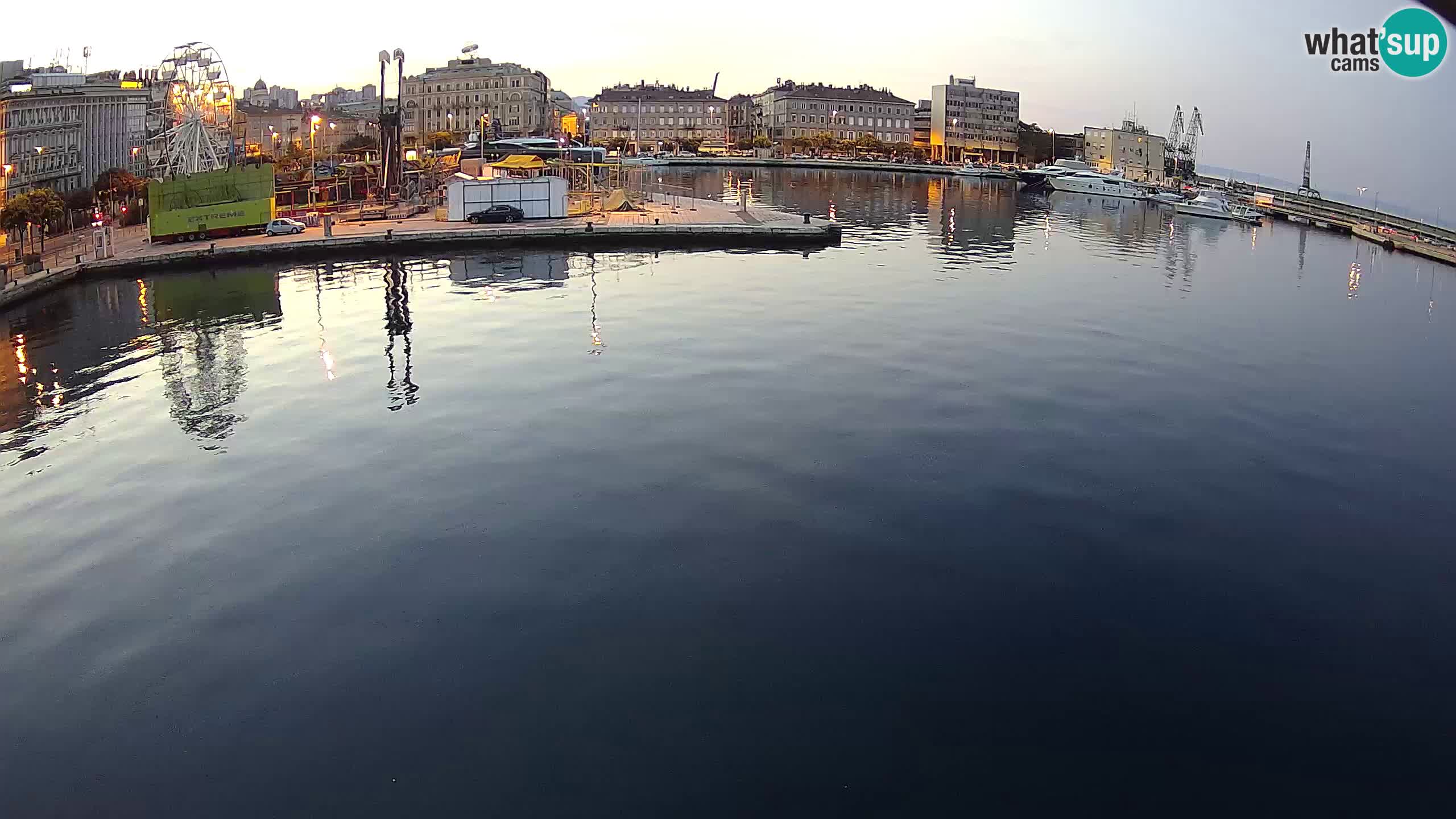 Reka – Botel Marina spletna kamera