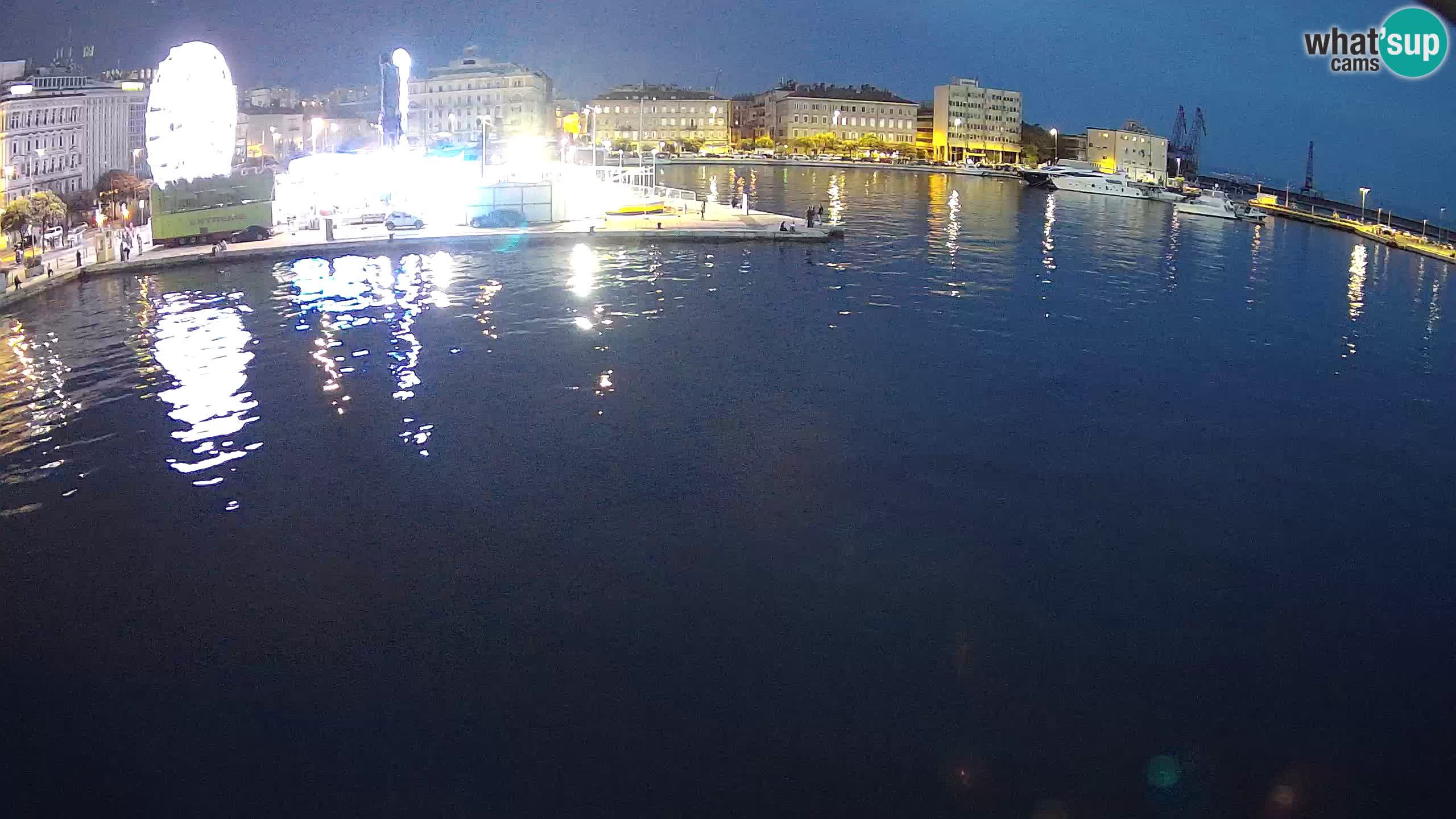 Reka – Botel Marina spletna kamera