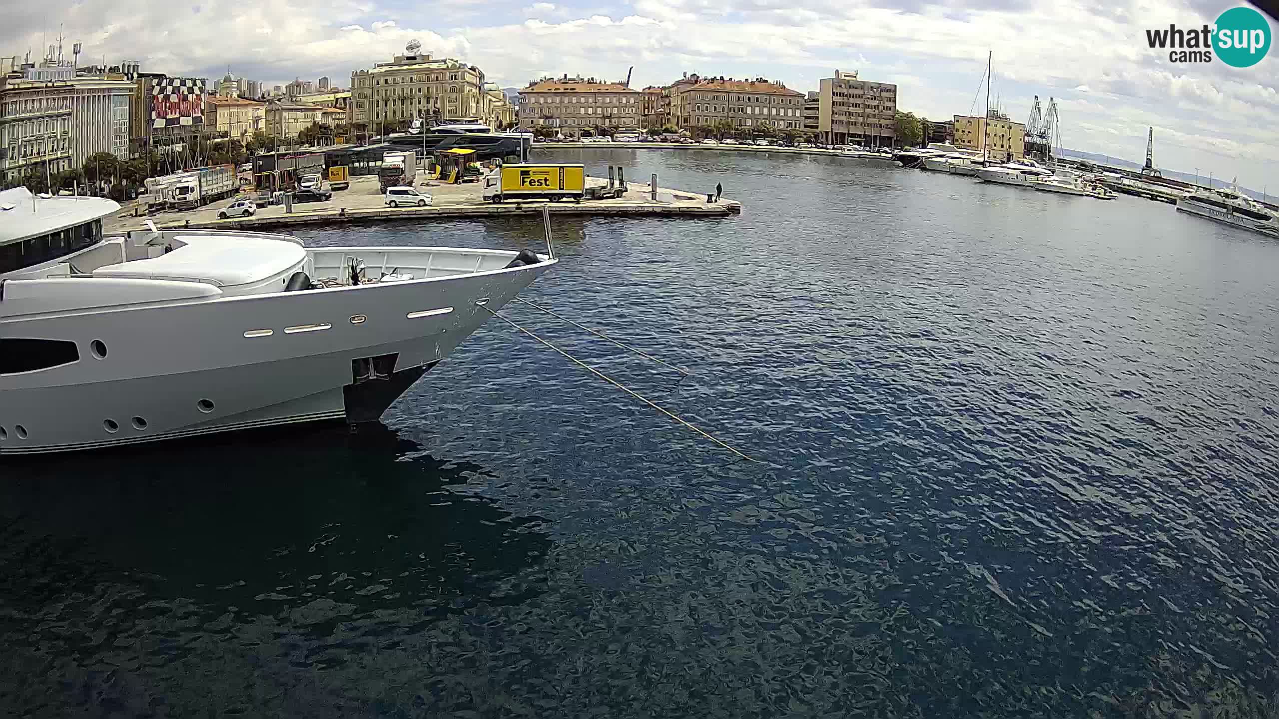 Botel Marina cámara web en vivo Rijeka