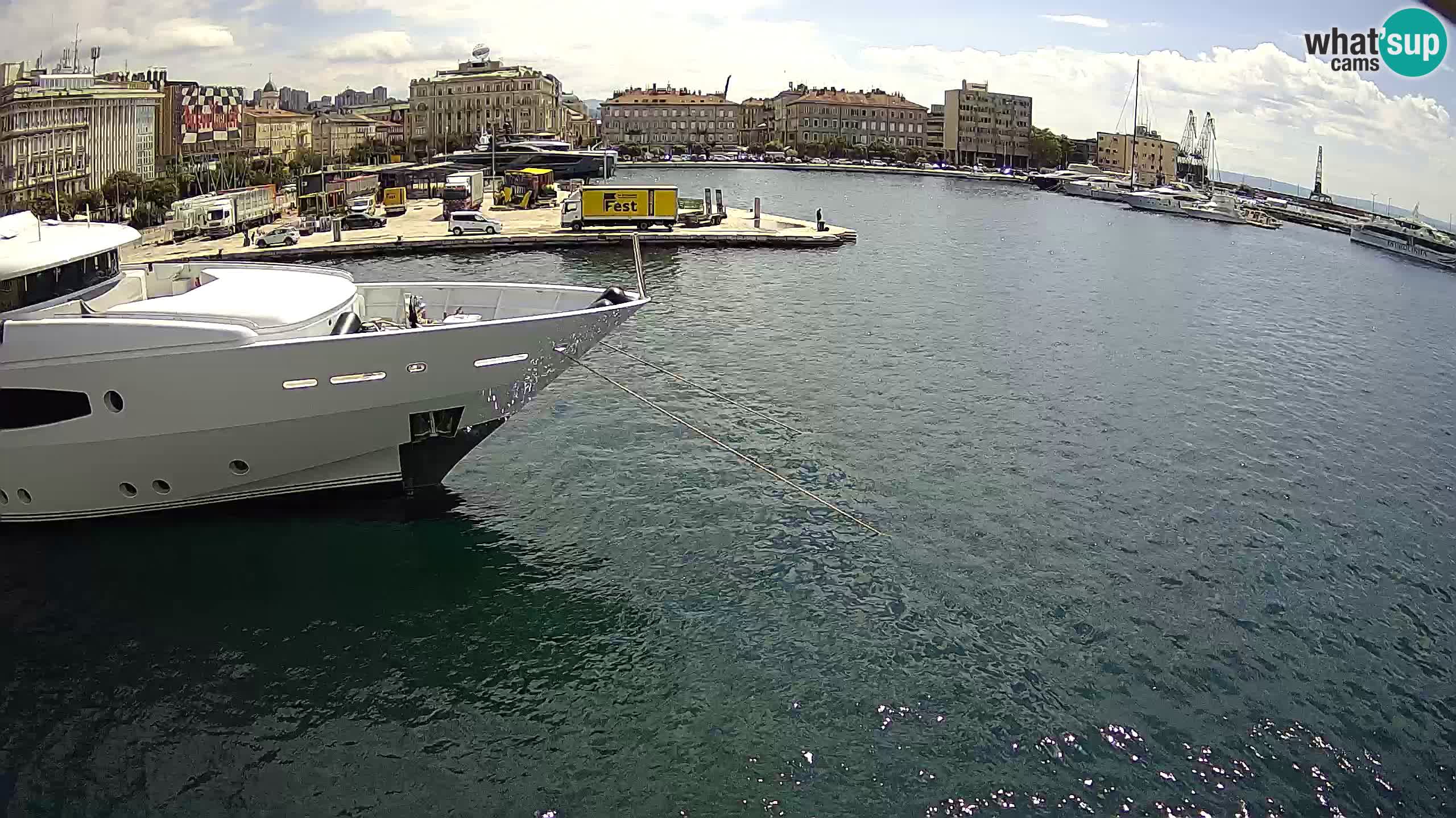 Botel Marina cámara web en vivo Rijeka