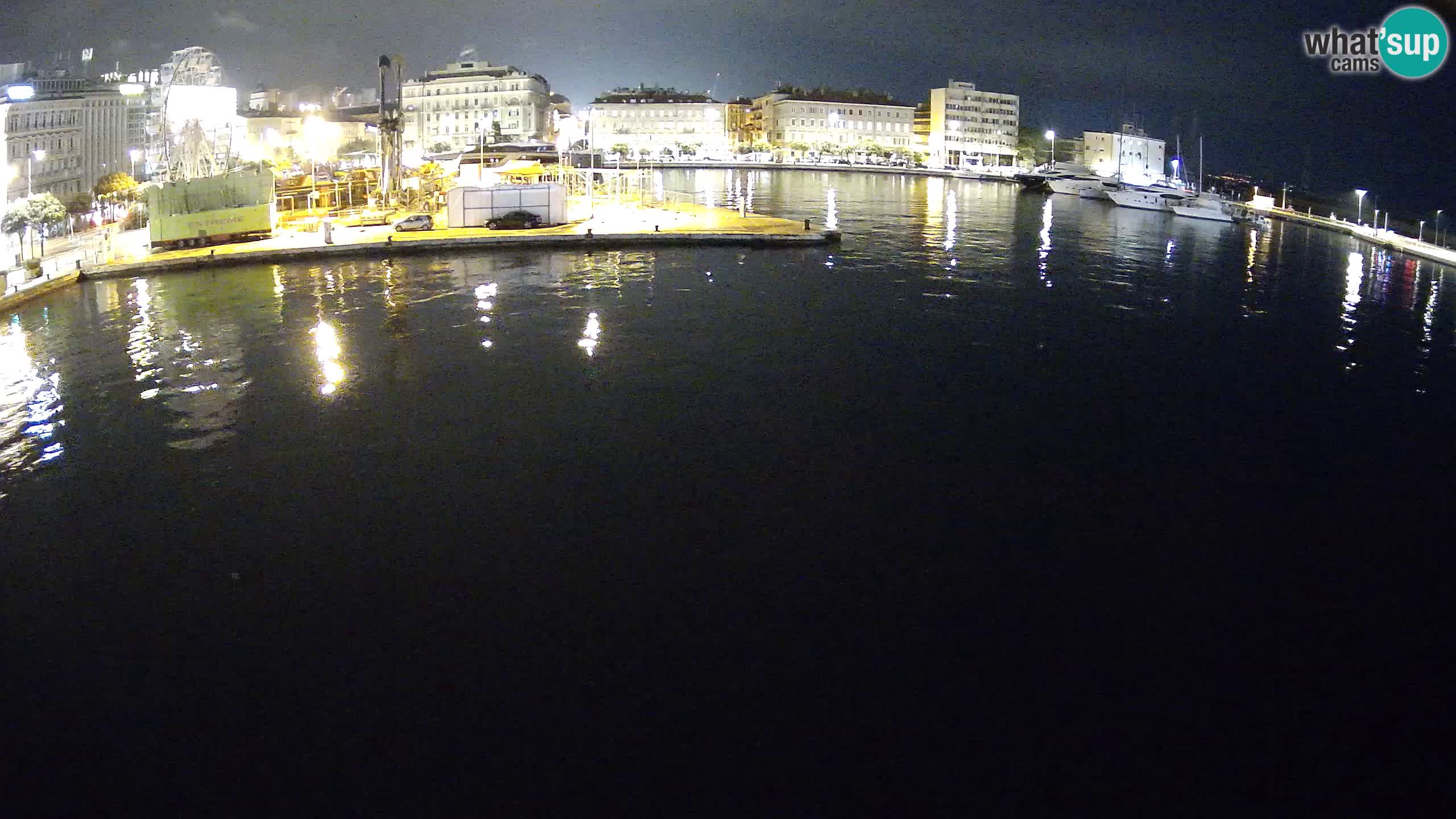 Reka – Botel Marina spletna kamera