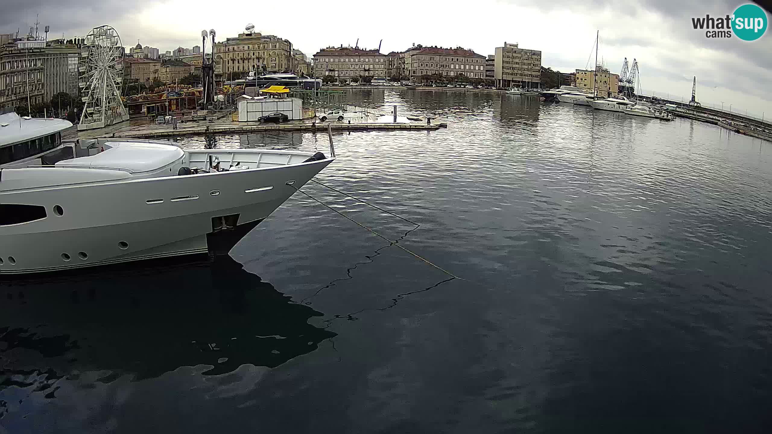 Botel Marina cámara web en vivo Rijeka