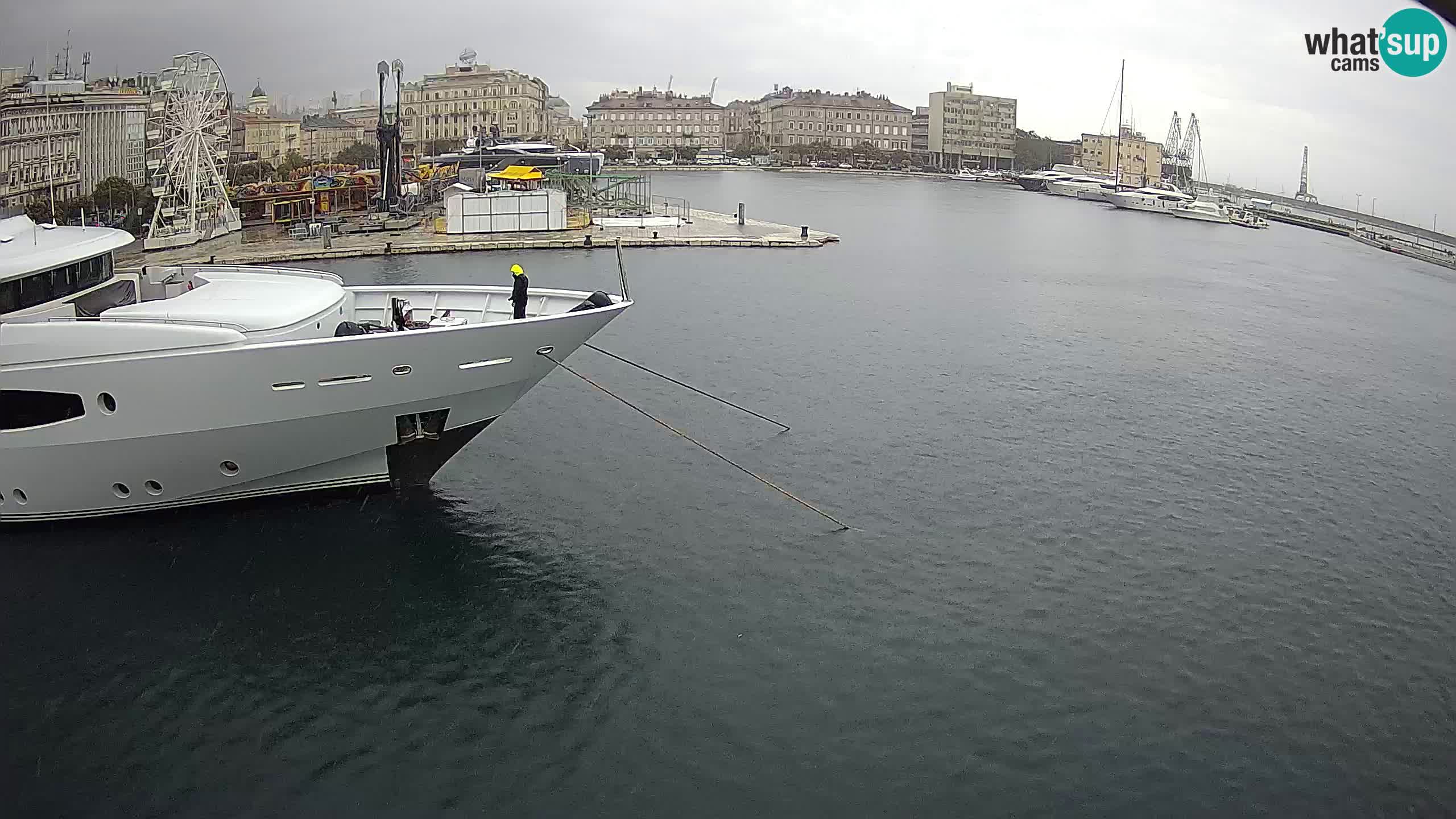 Botel Marina cámara web en vivo Rijeka