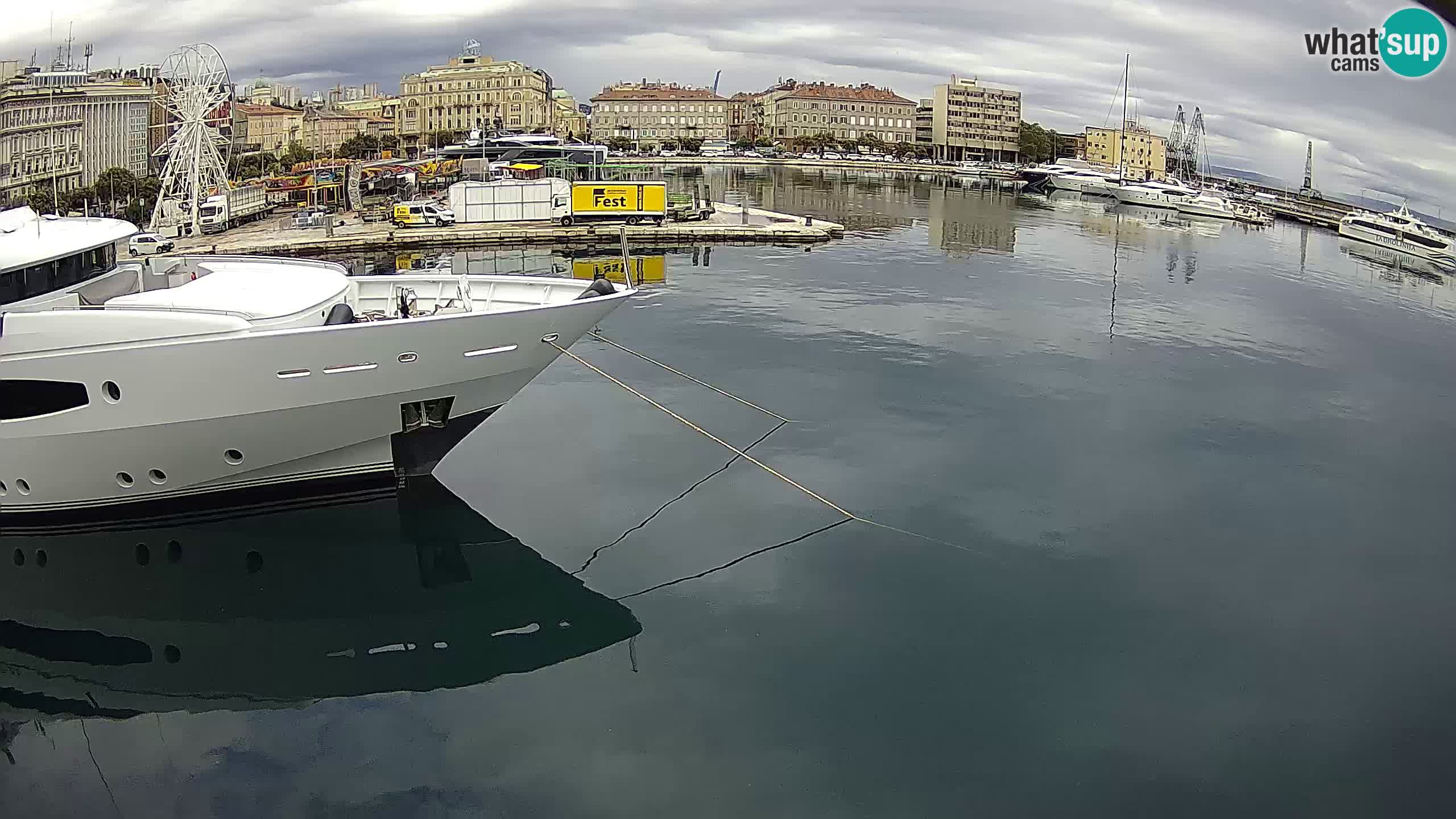 Botel Marina cámara web en vivo Rijeka