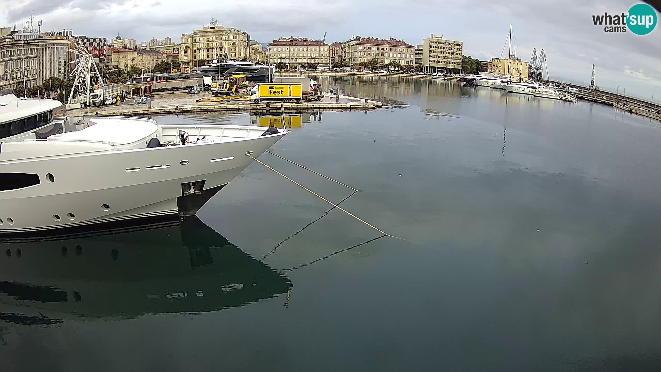 Botel Marina – Rijeka webcam