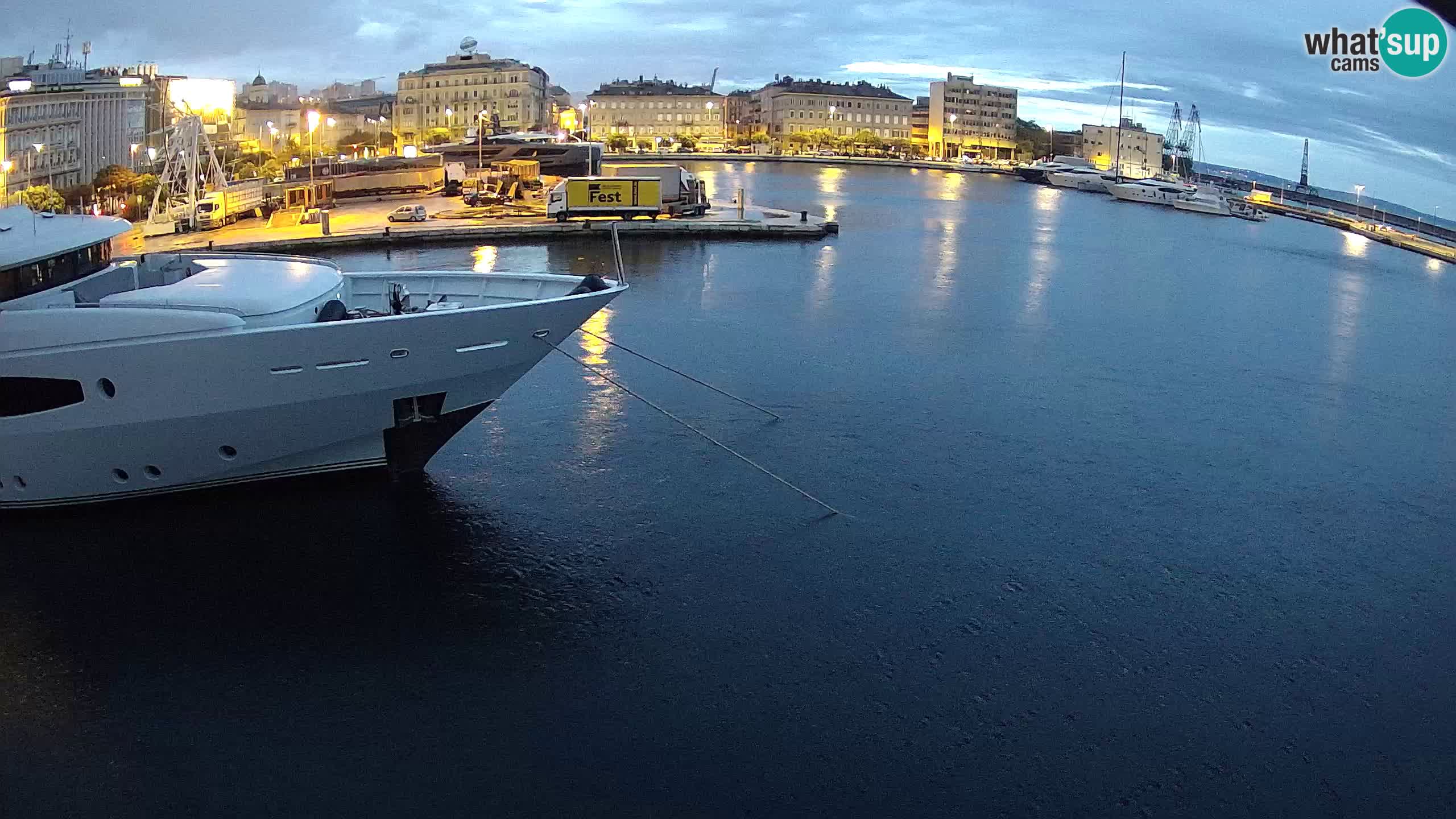 Botel Marina – Rijeka live cam