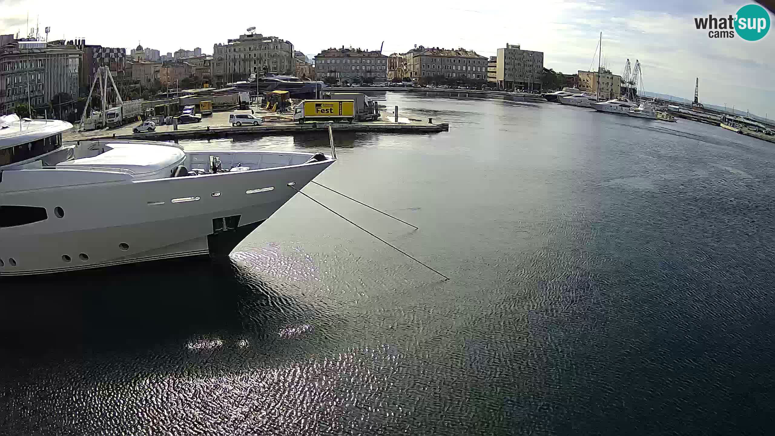 Botel Marina – Rijeka webcam