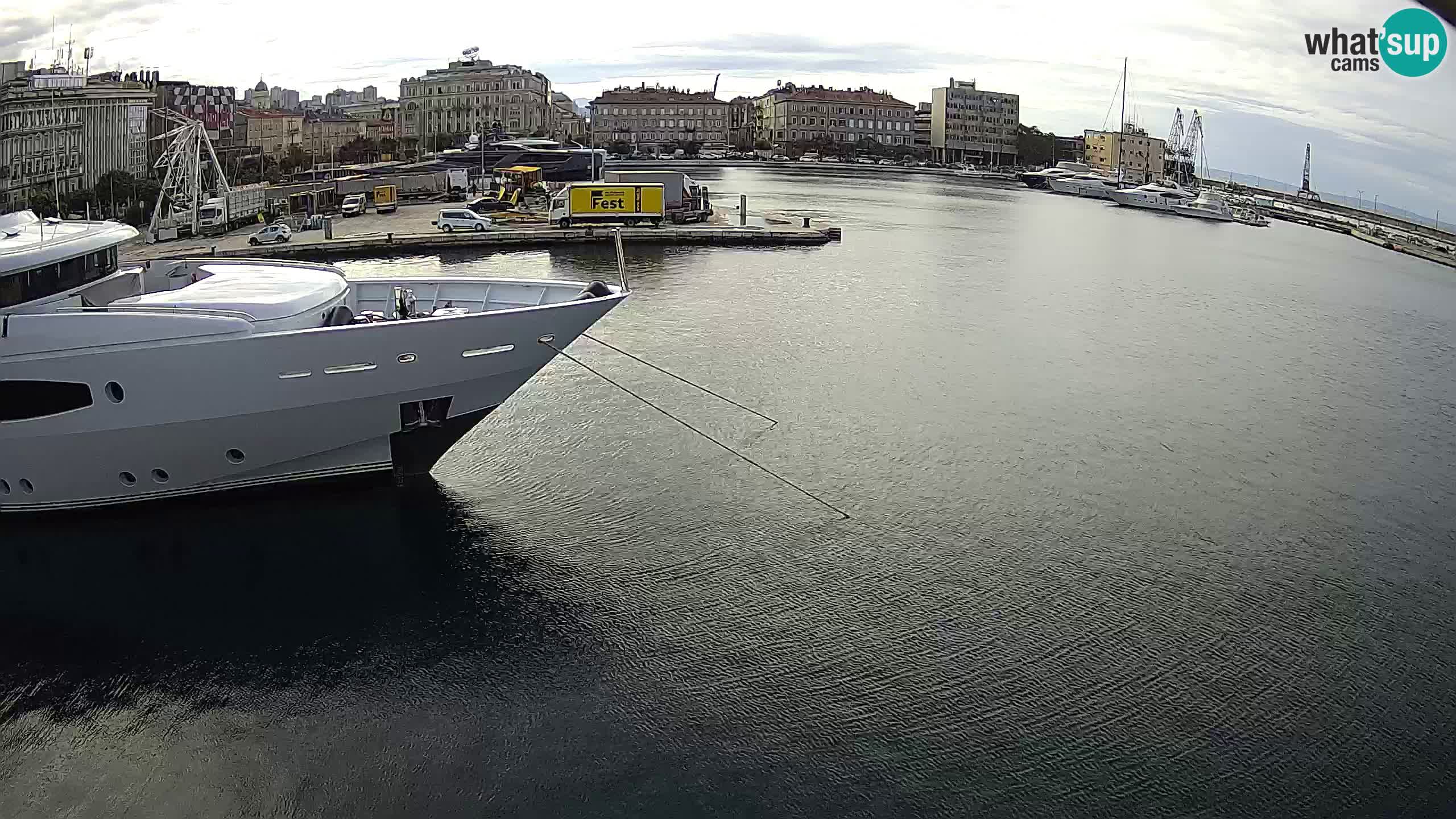 Botel Marina – Rijeka webcam