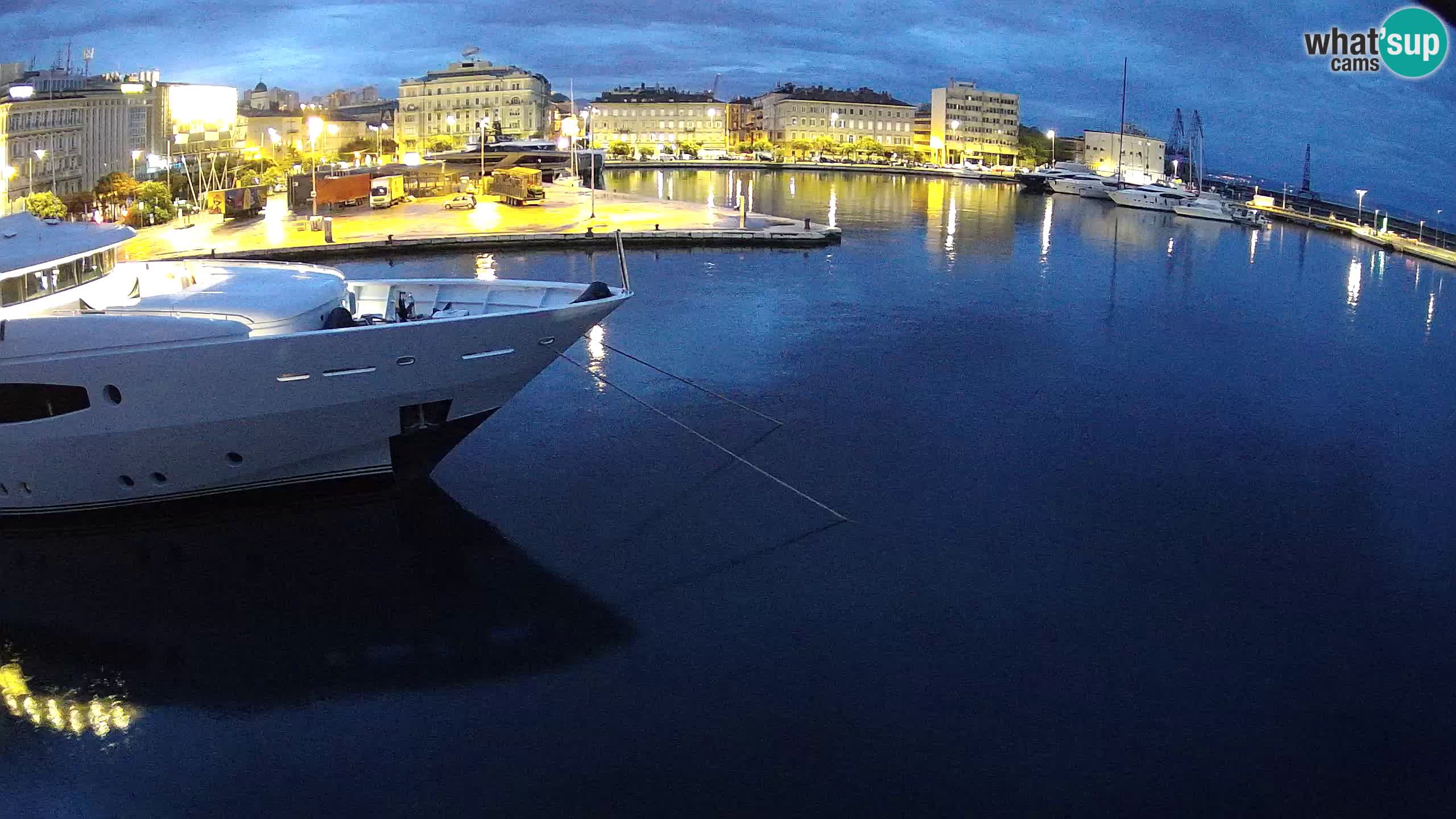 Botel Marina – Rijeka webcam