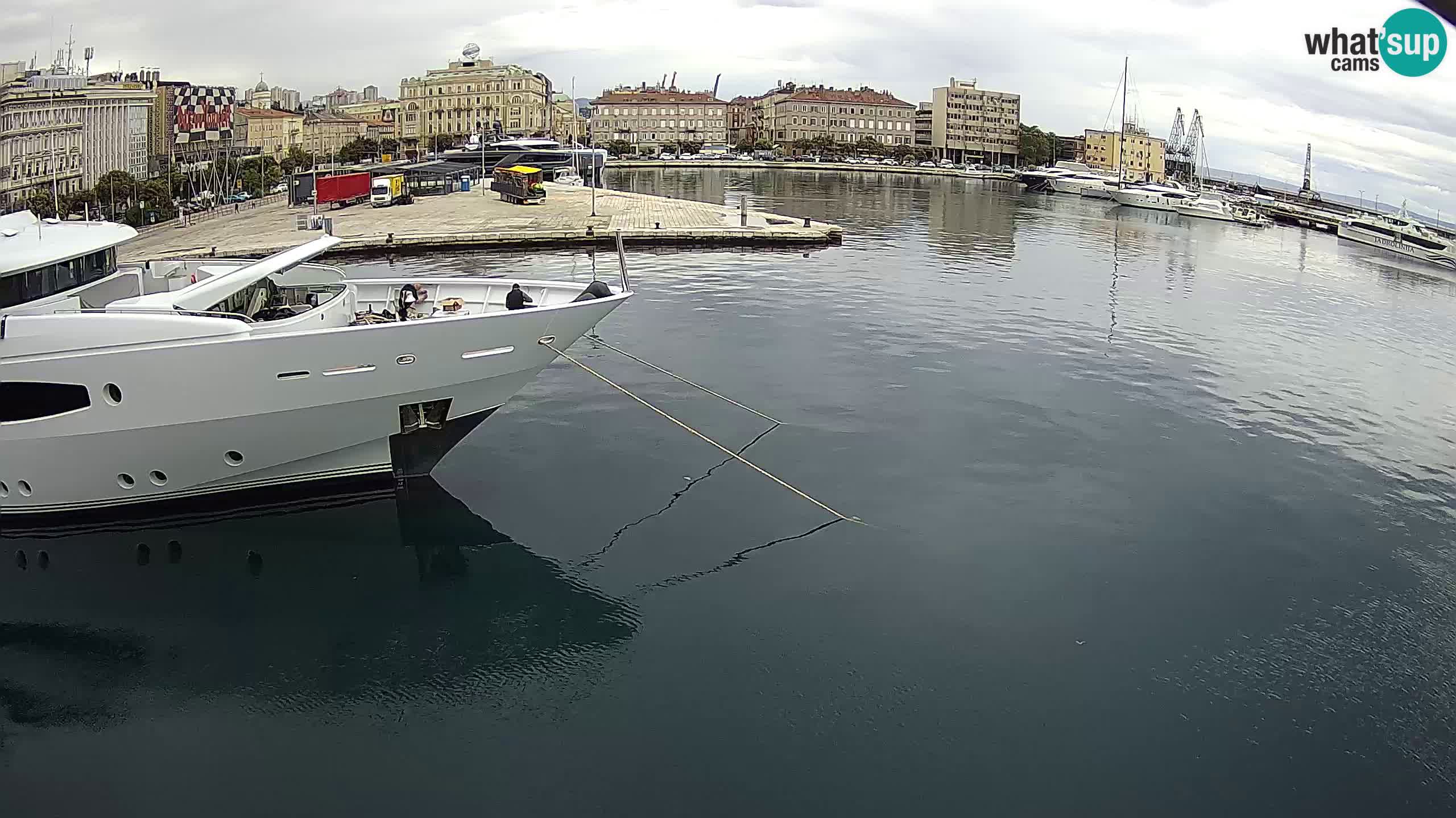 Botel Marina – Rijeka live cam