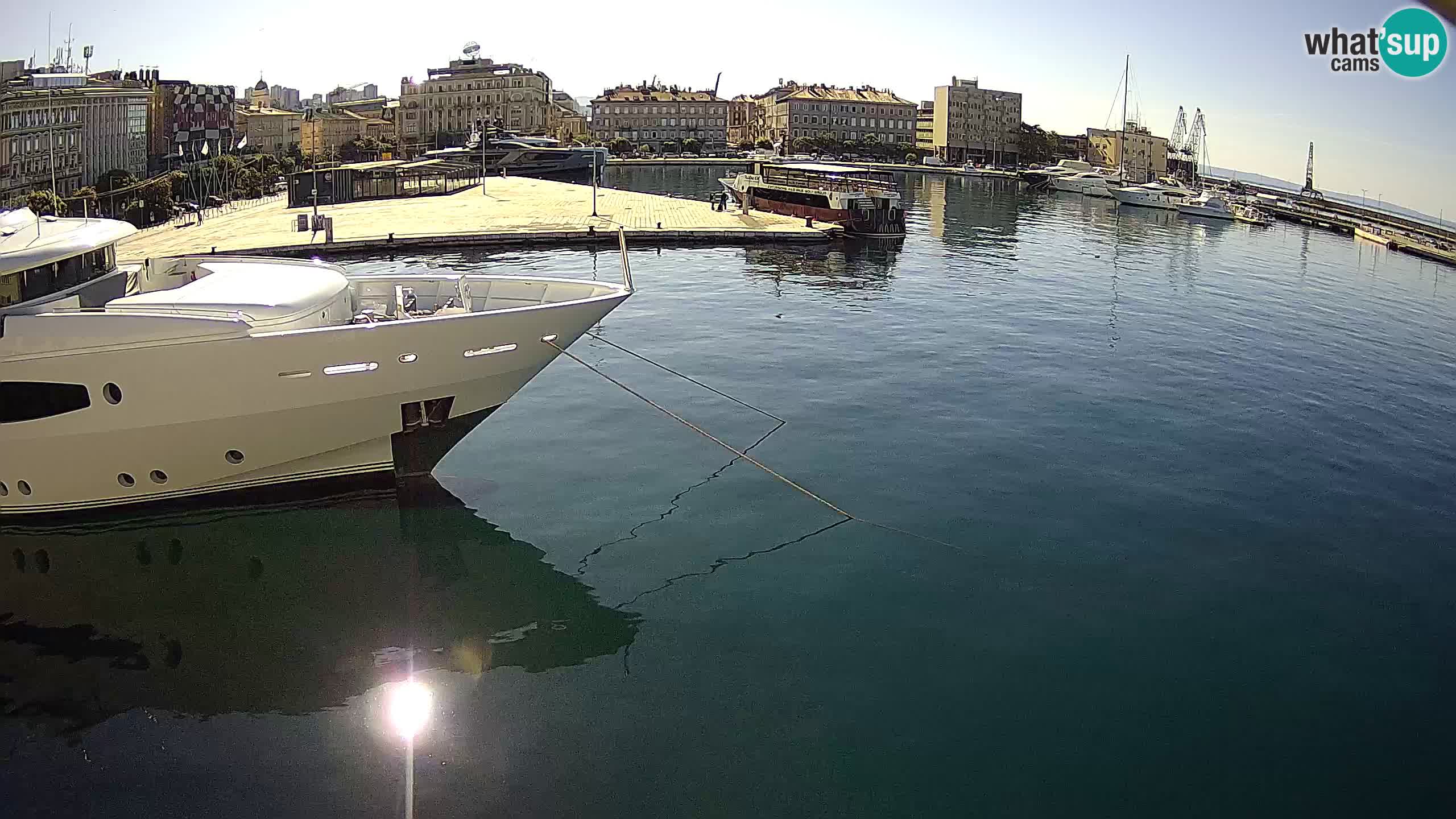 Rijeka – Botel Marina web kamera
