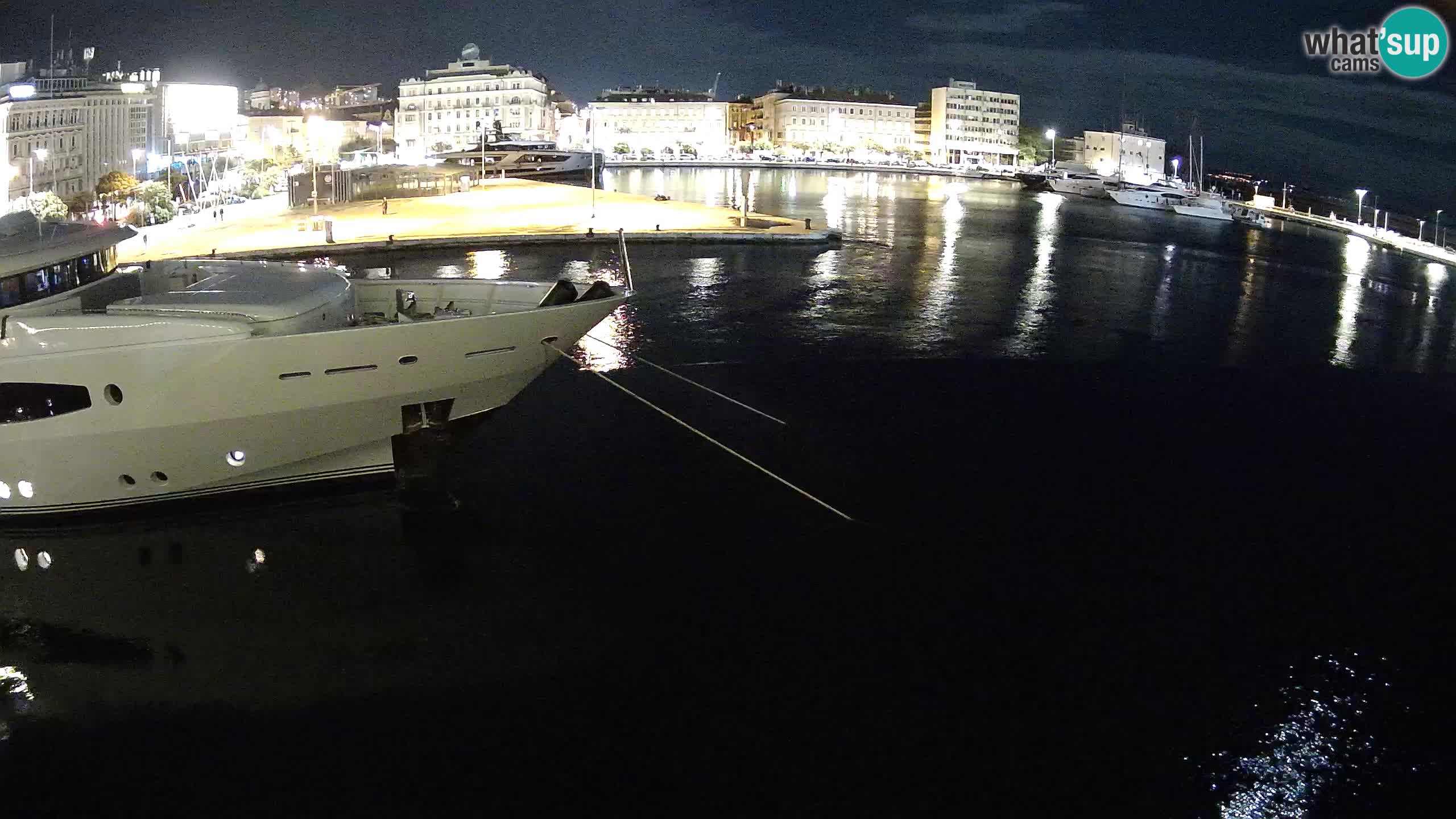 Botel Marina cámara web en vivo Rijeka