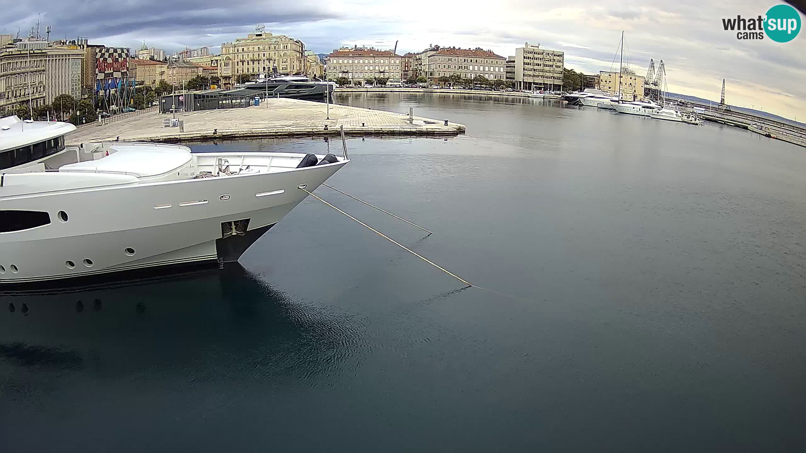 Botel Marina – Rijeka webcam