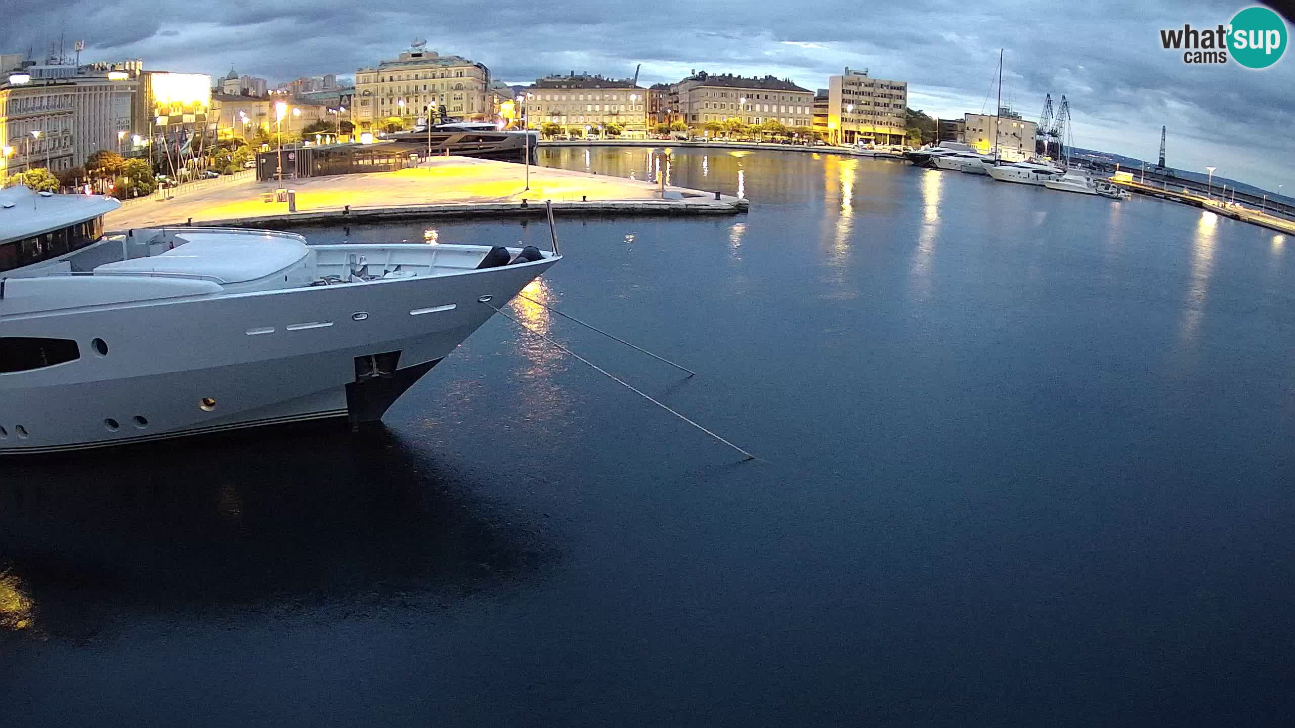 Rijeka – Botel Marina web kamera