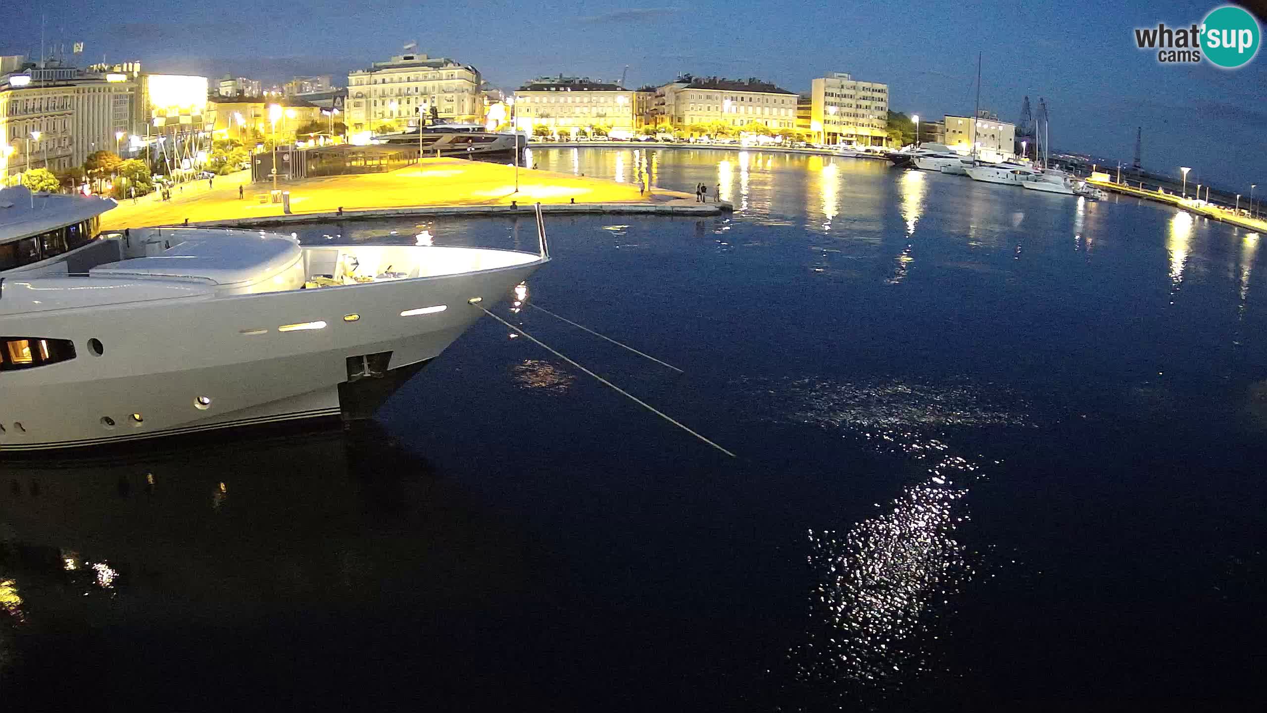 Botel Marina – Rijeka live cam
