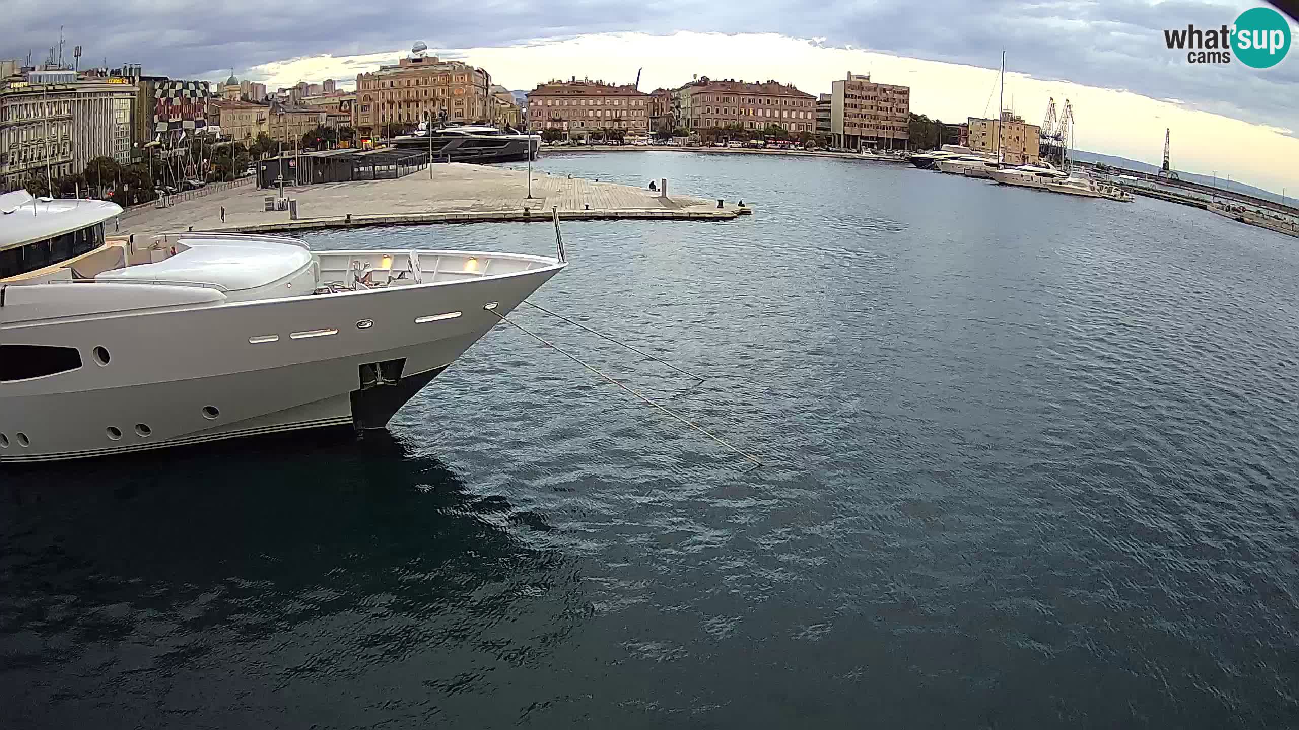 Botel Marina – Fiume live webcam