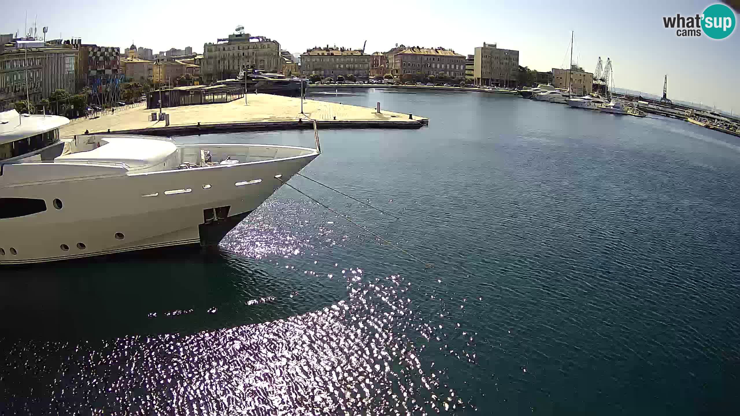 Botel Marina – Rijeka live cam