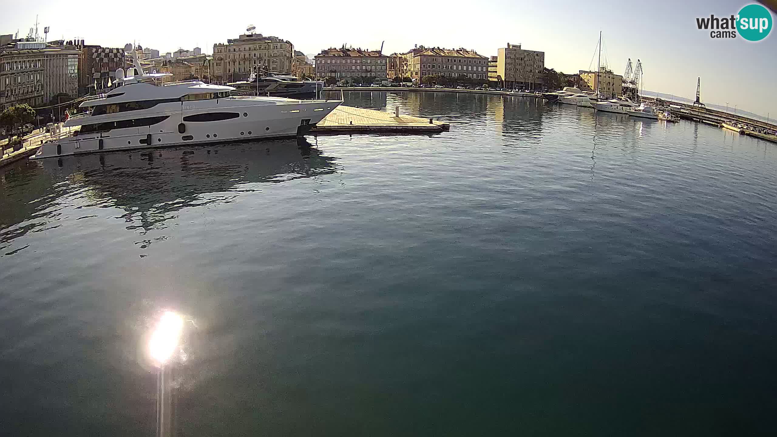 Botel Marina – Rijeka webcam