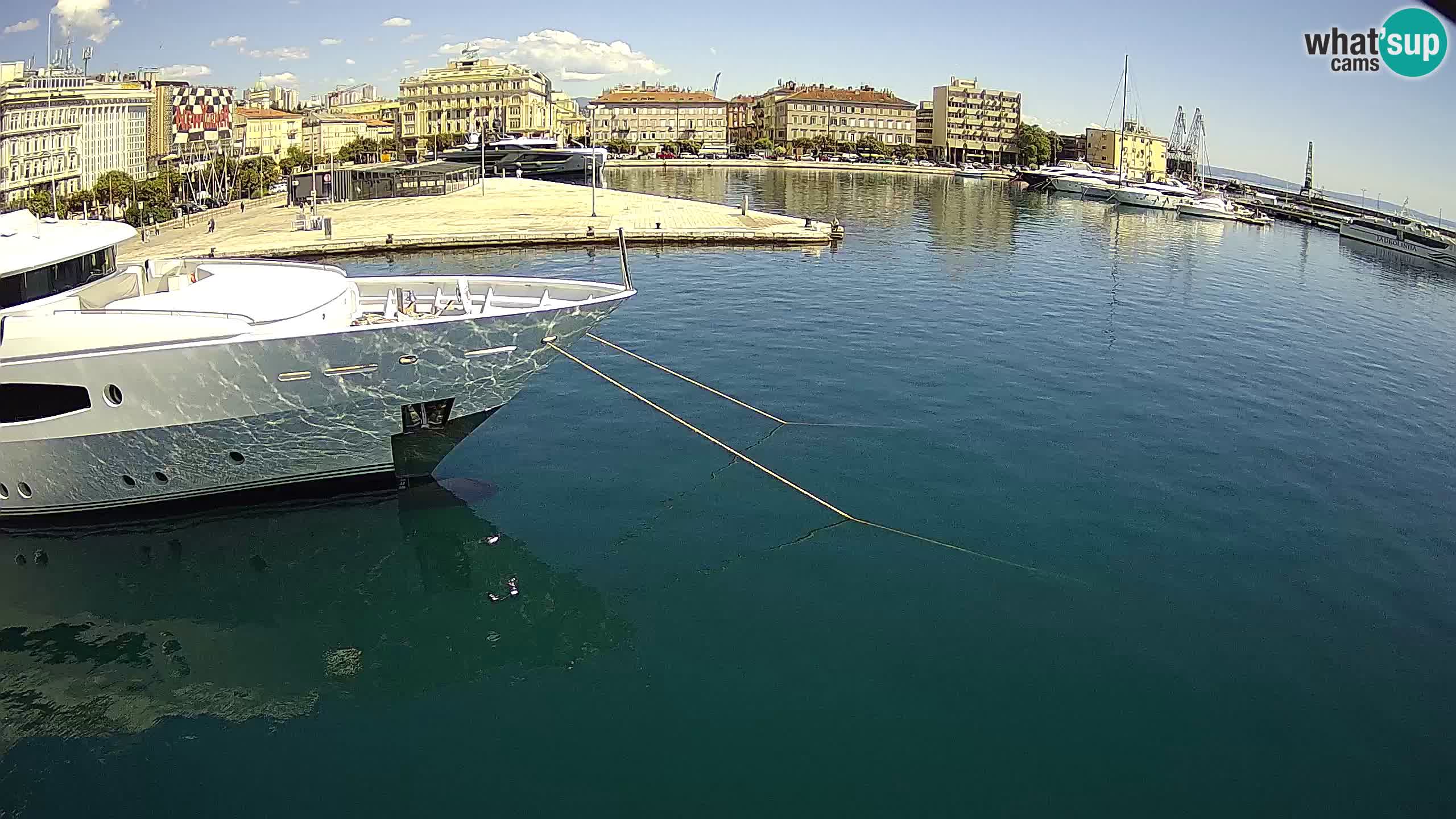 Botel Marina cámara web en vivo Rijeka