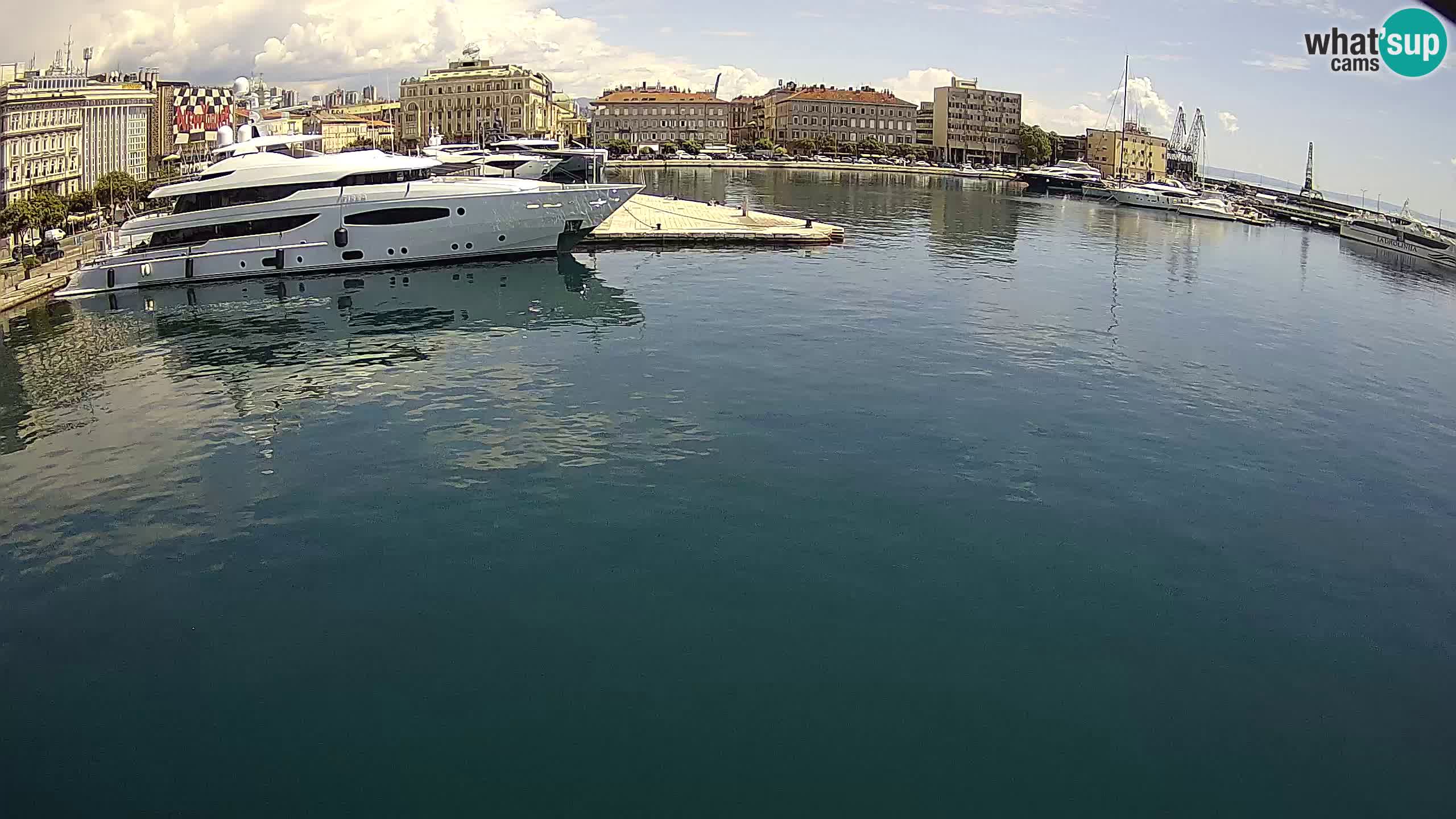 Botel Marina cámara web en vivo Rijeka