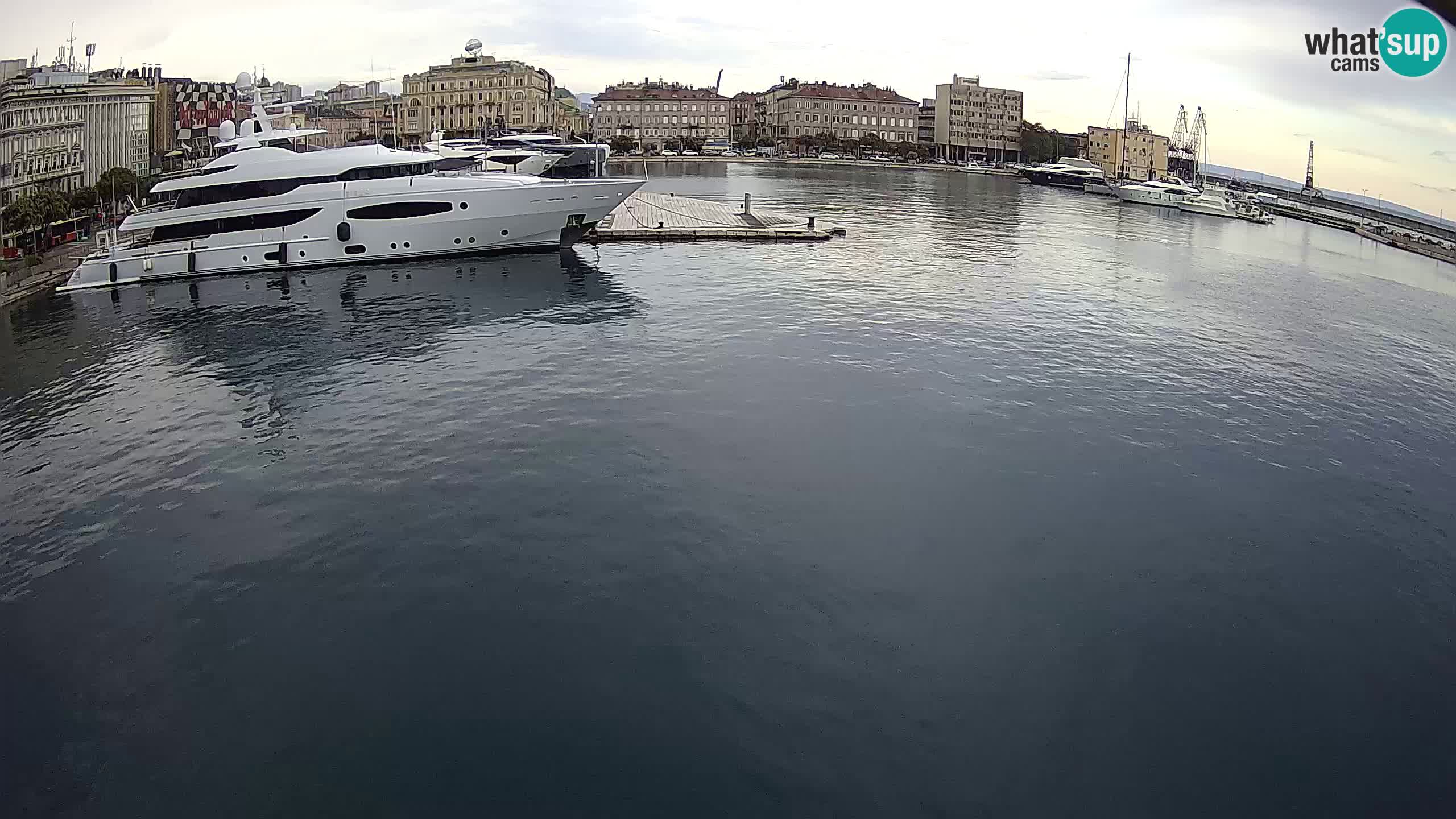 Botel Marina – Fiume live webcam