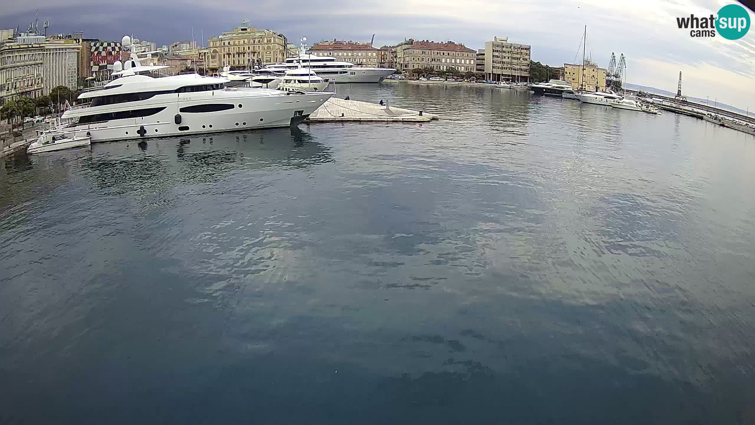 Botel Marina cámara web en vivo Rijeka