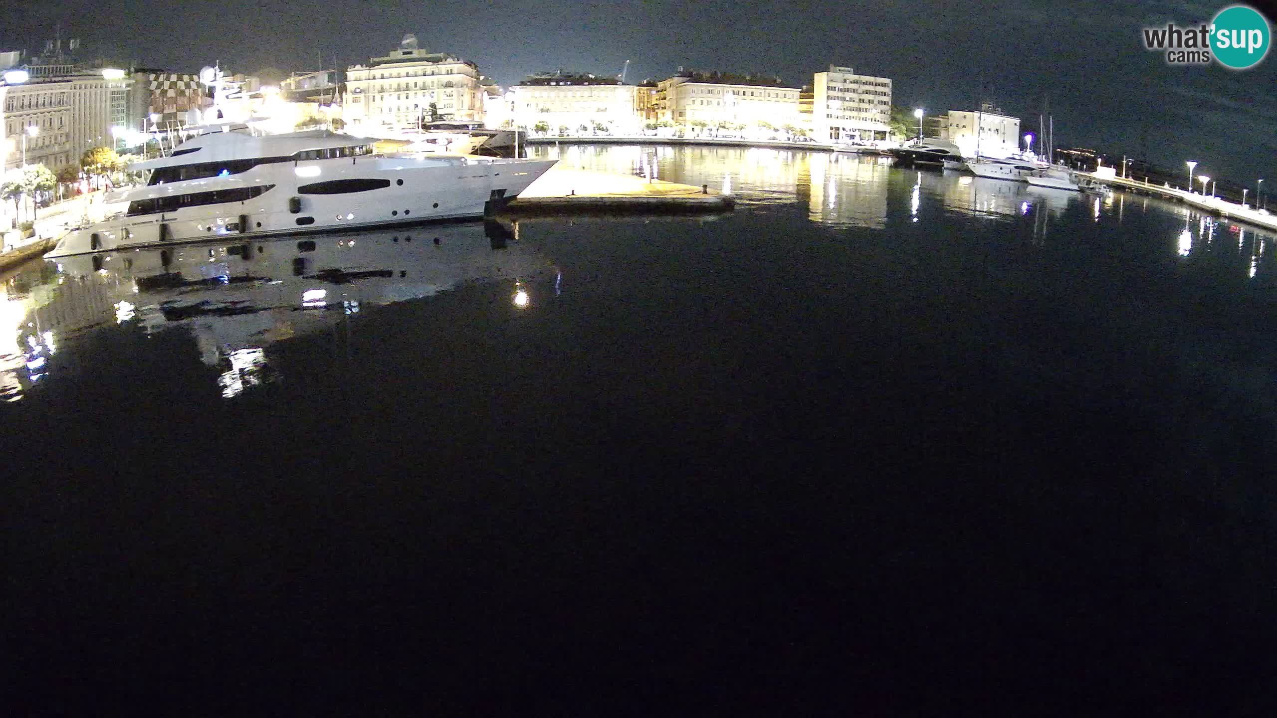 Botel Marina – Rijeka live cam