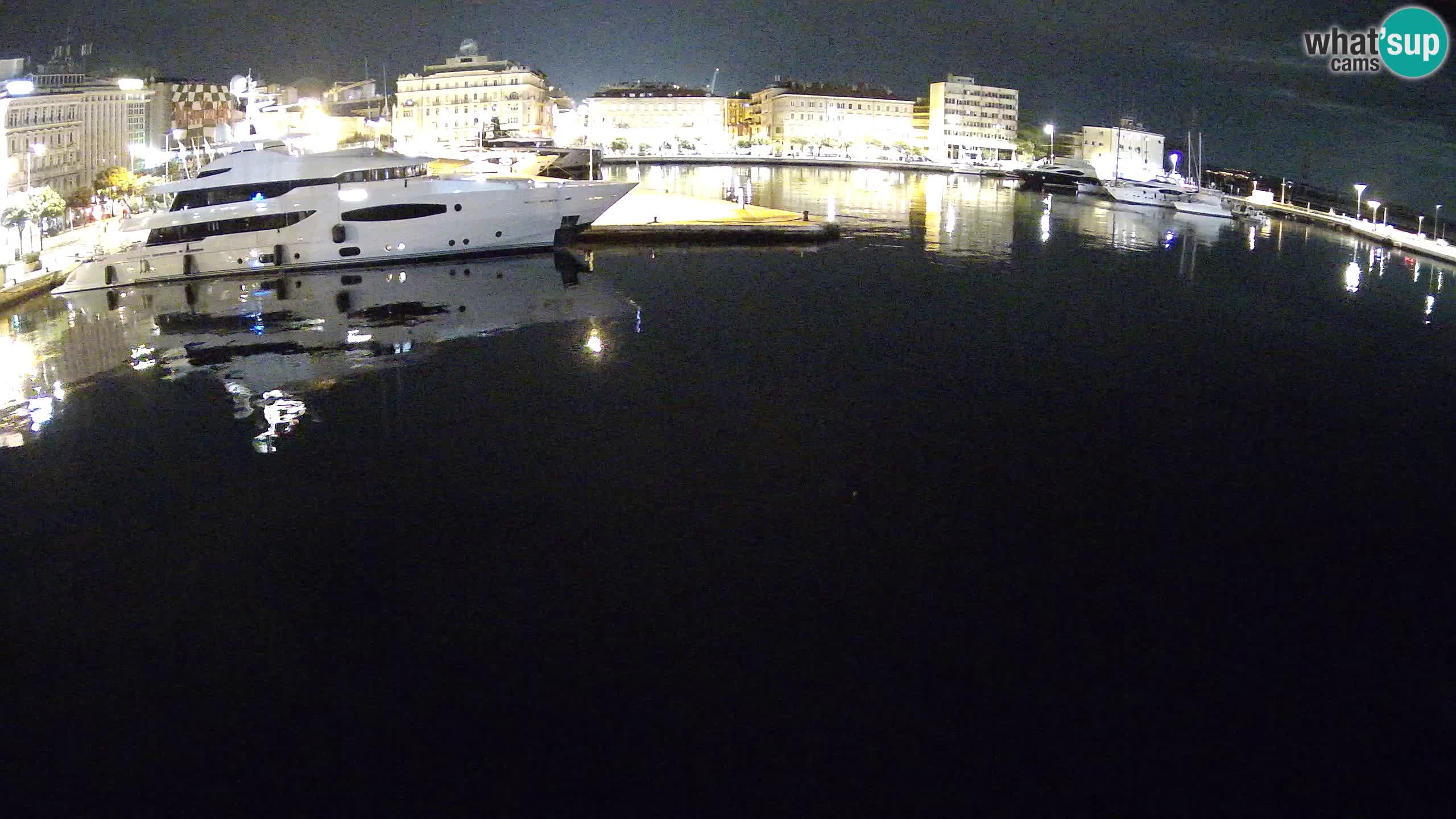 Botel Marina cámara web en vivo Rijeka