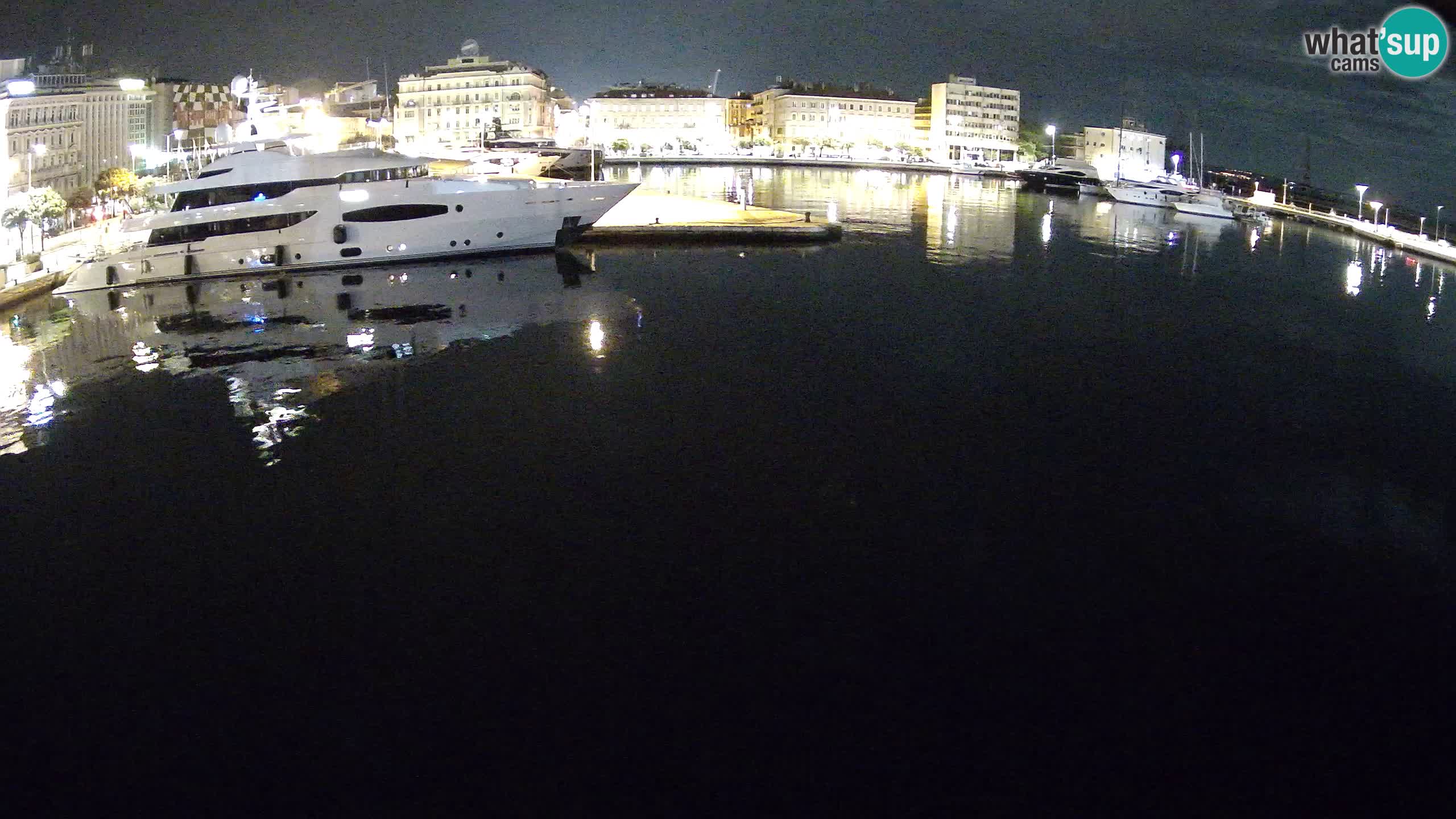 Botel Marina – Rijeka live cam
