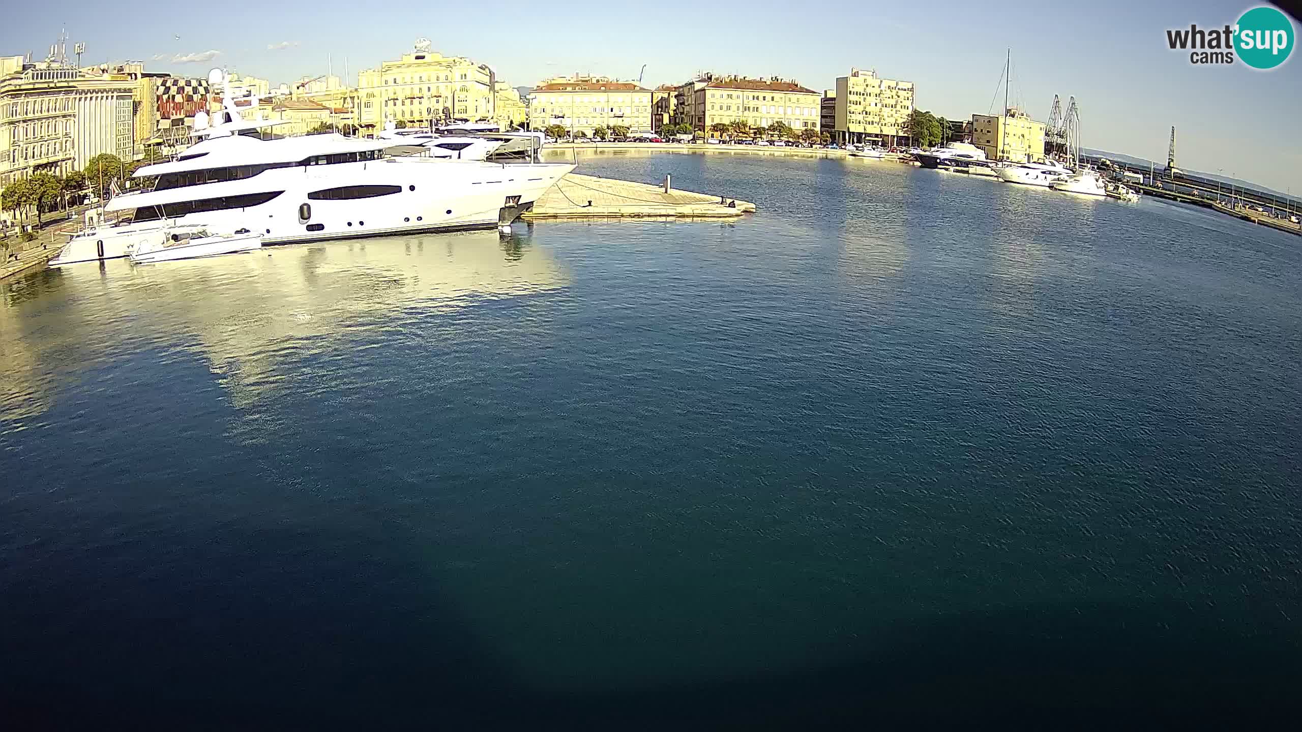 Botel Marina – Rijeka webcam