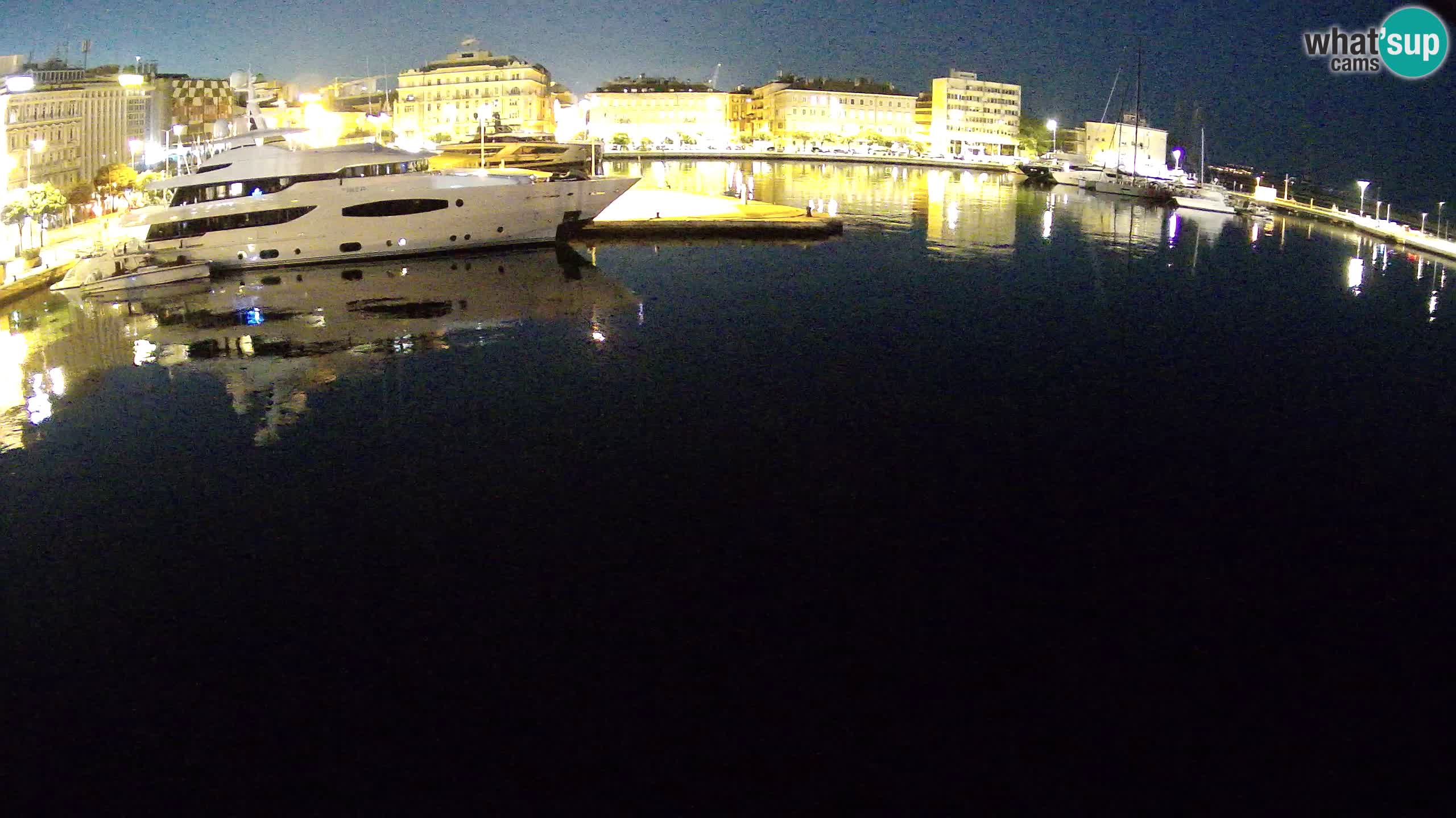 Botel Marina – Rijeka live cam
