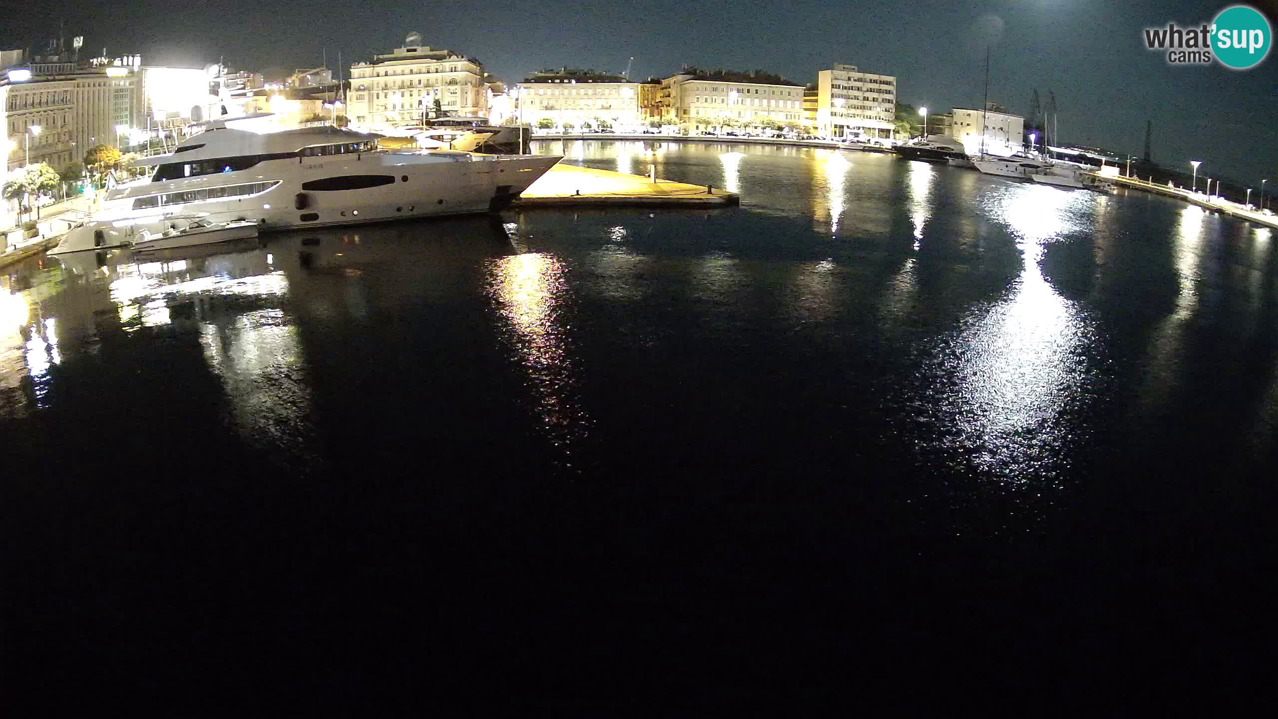 Botel Marina cámara web en vivo Rijeka