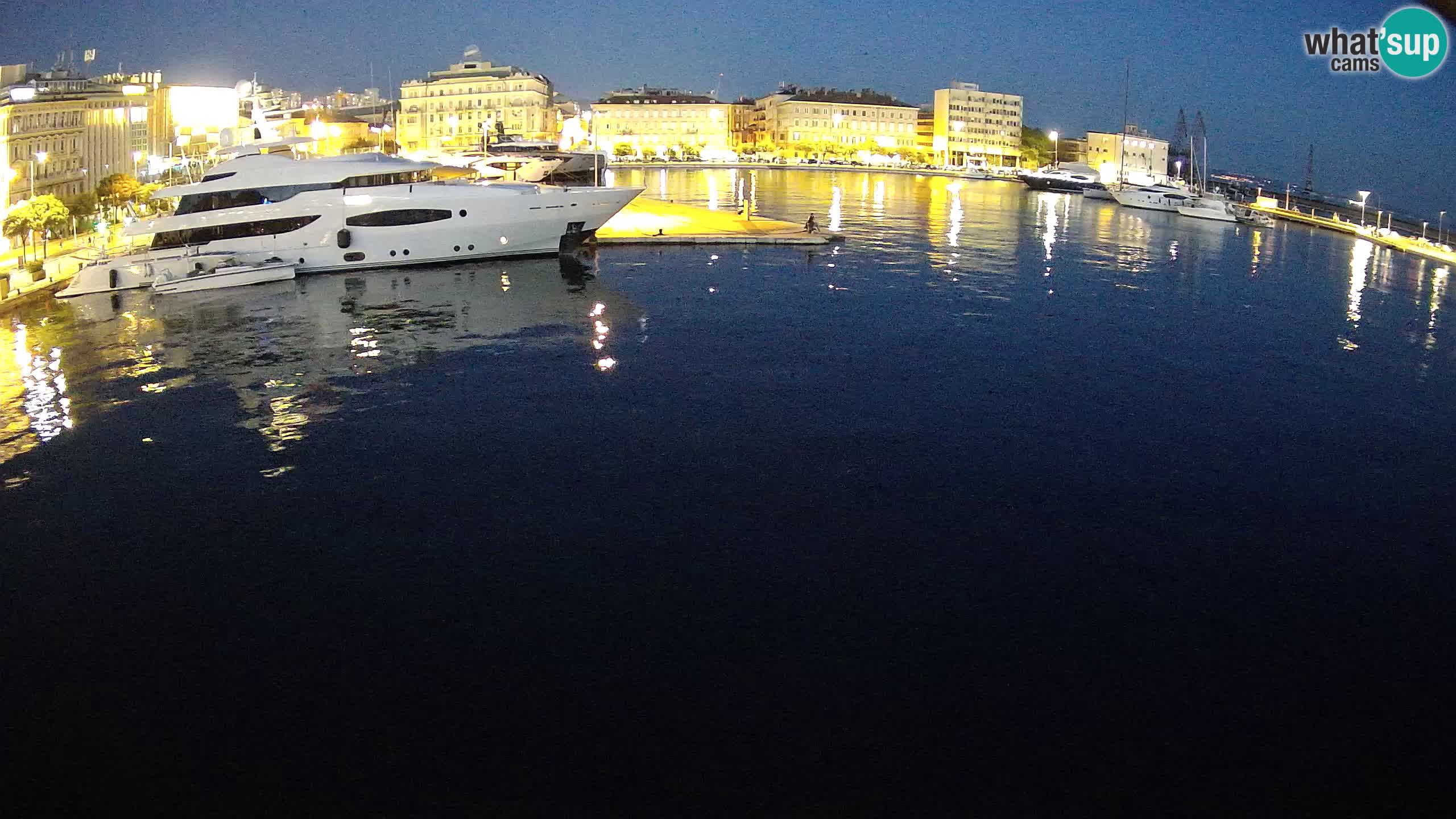 Botel Marina – Rijeka webcam