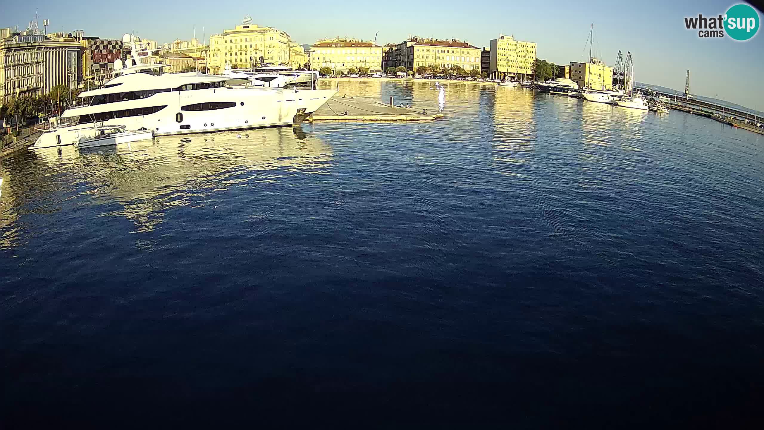 Botel Marina – Fiume live webcam