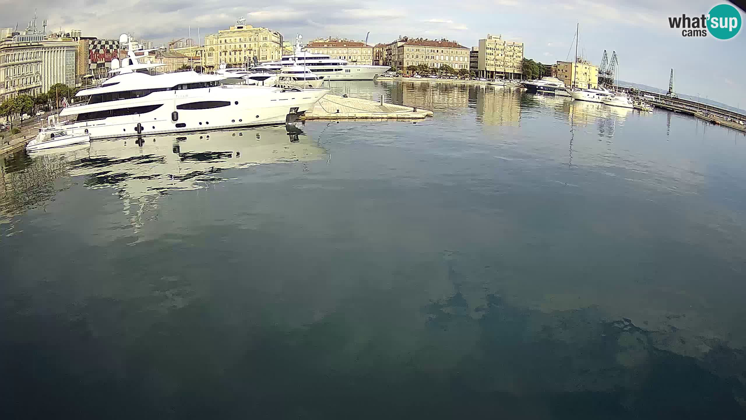 Botel Marina – Rijeka live cam