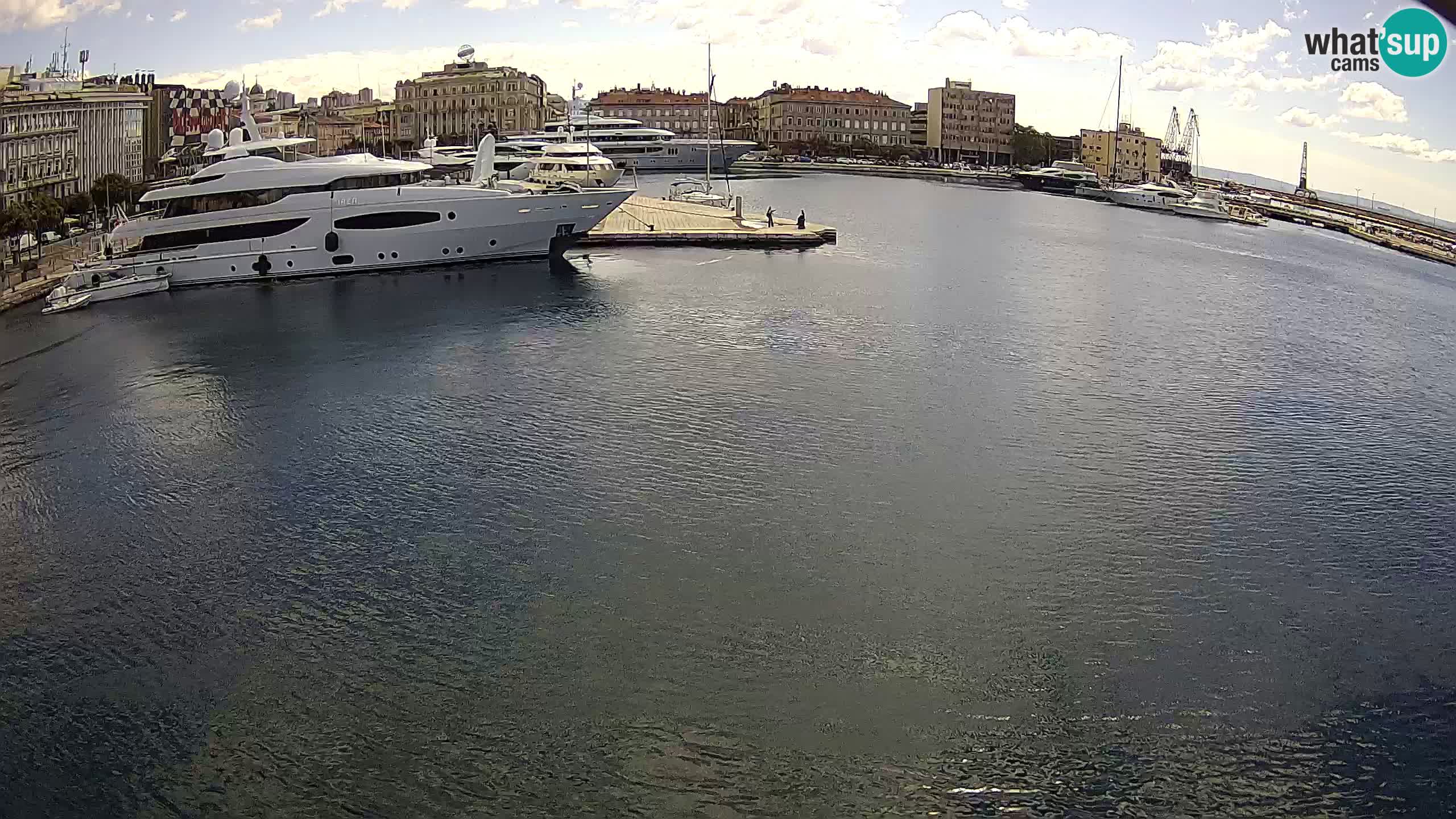 Botel Marina – Rijeka live cam