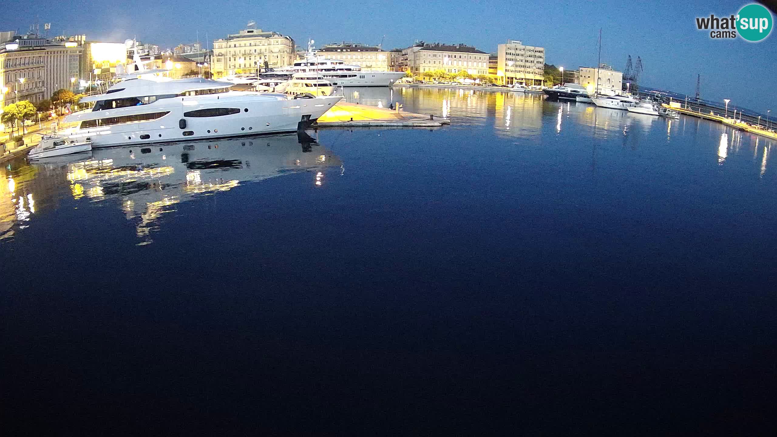 Botel Marina – Rijeka live cam