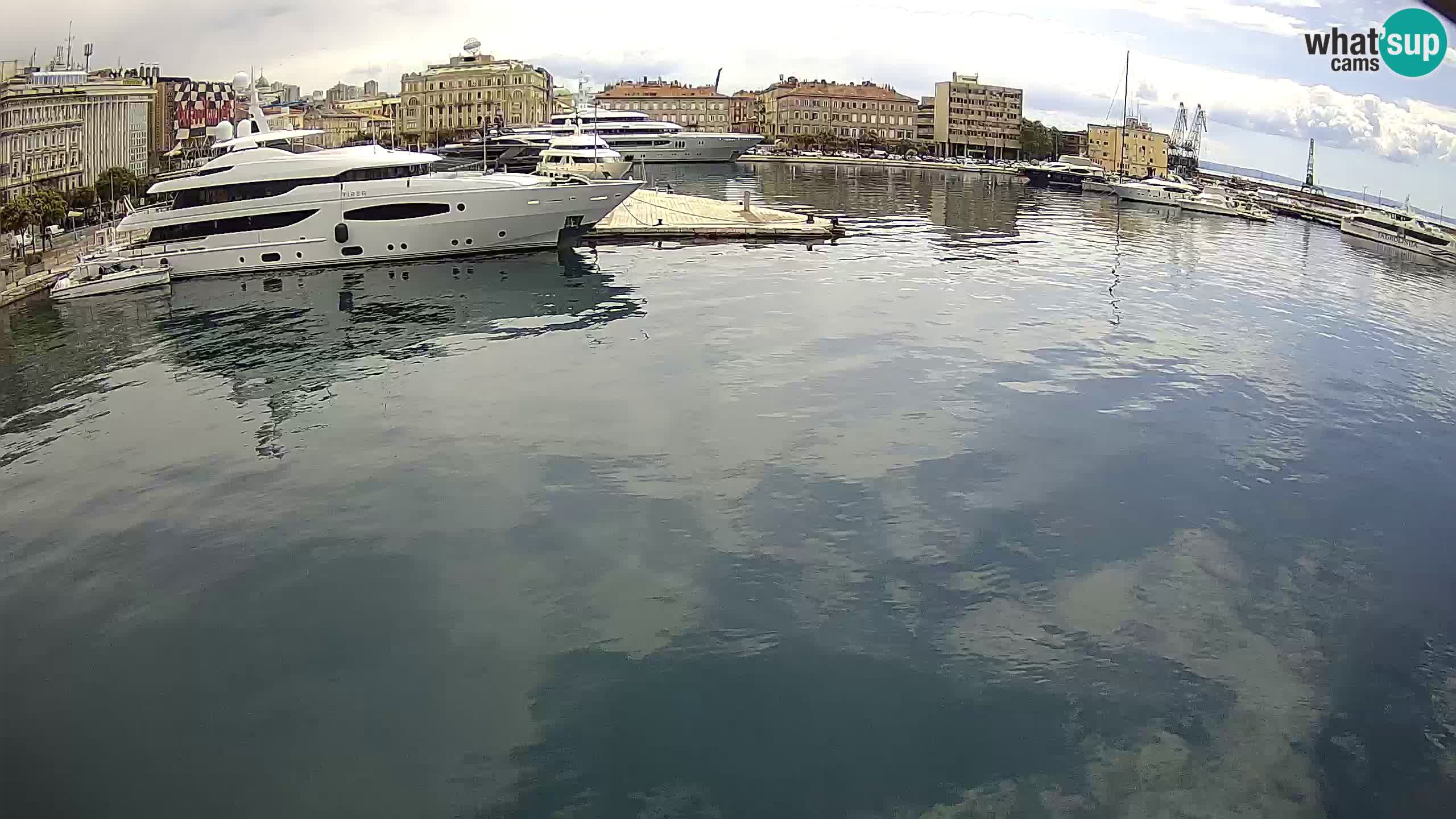 Rijeka – Botel Marina webcam en direct