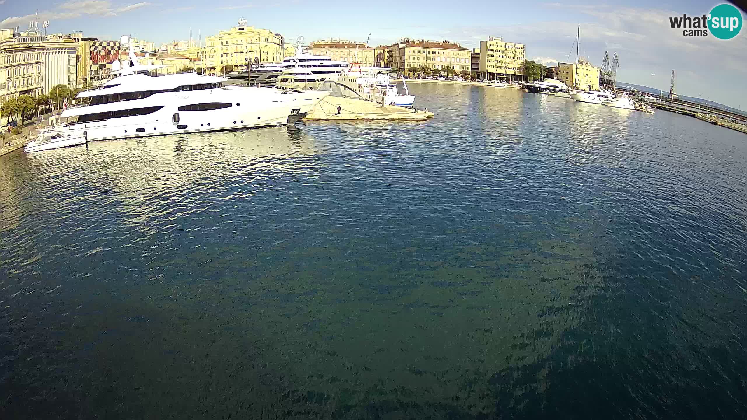 Rijeka – Botel Marina web kamera