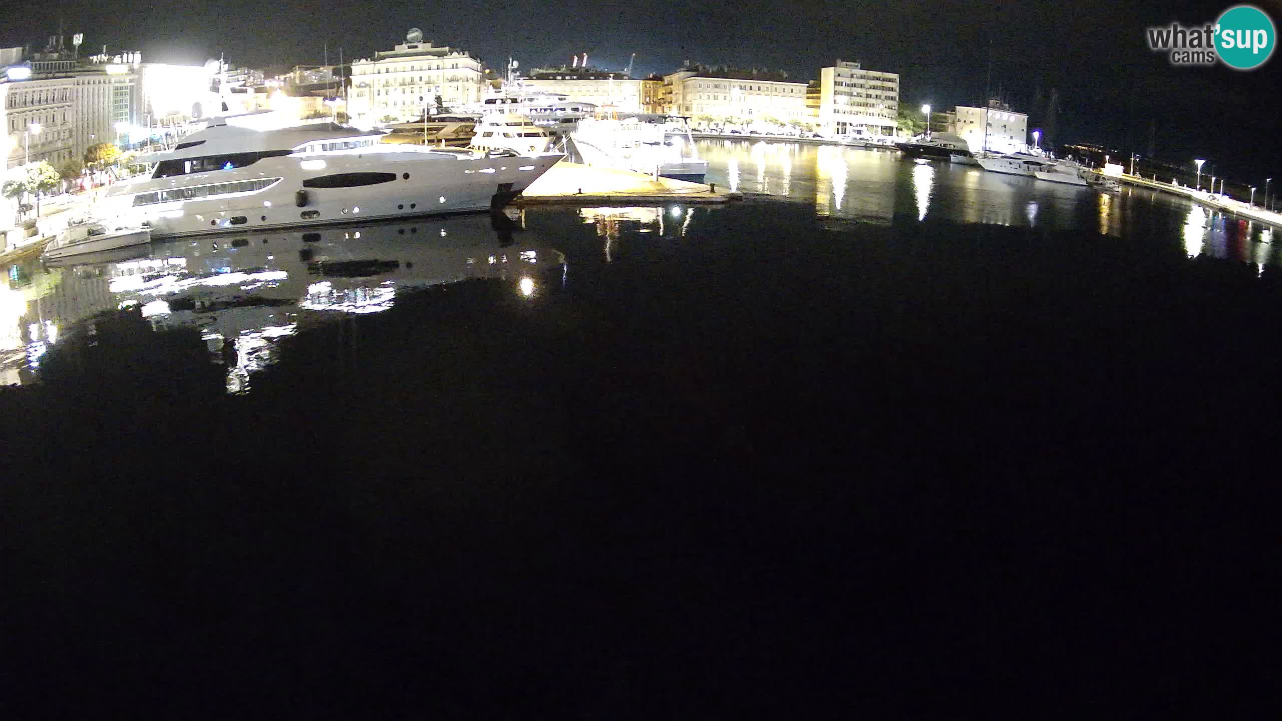 Botel Marina cámara web en vivo Rijeka