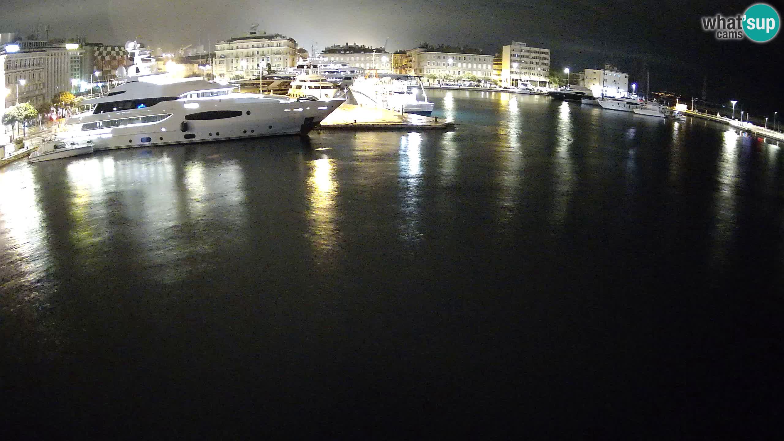 Botel Marina cámara web en vivo Rijeka