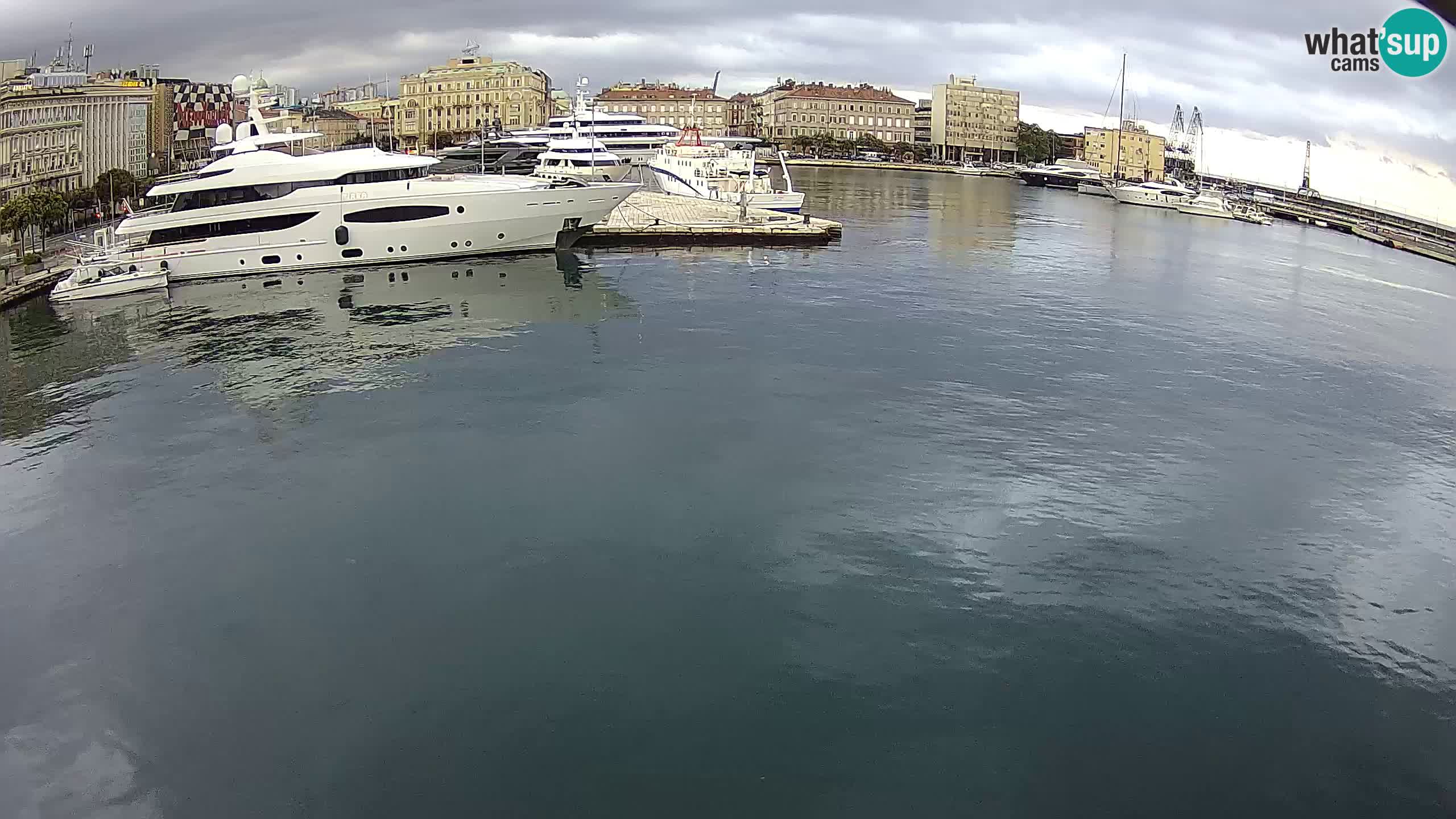 Rijeka – Botel Marina web kamera